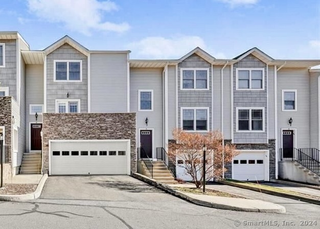 52 Stetson Place 52