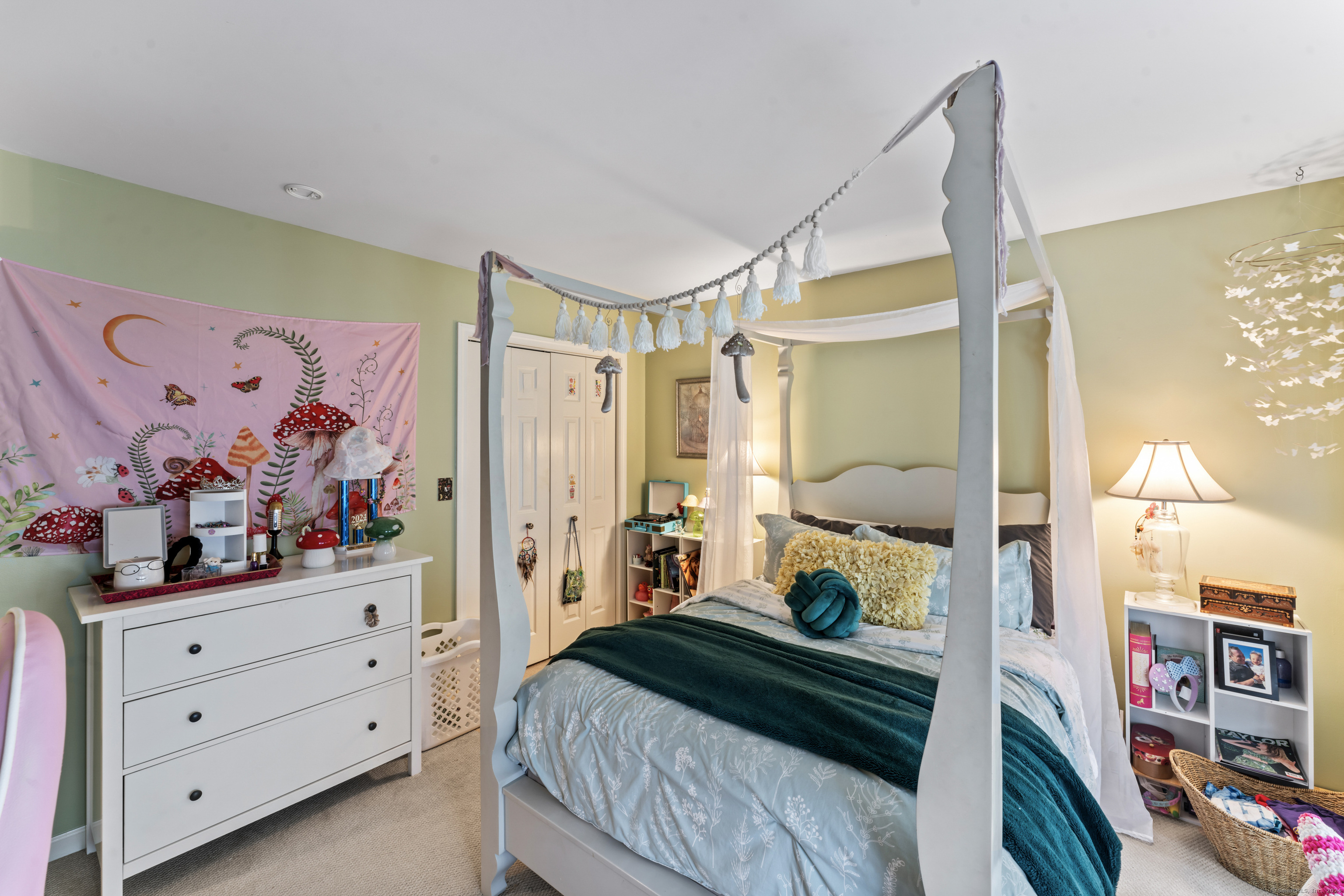 17 Skyview Road