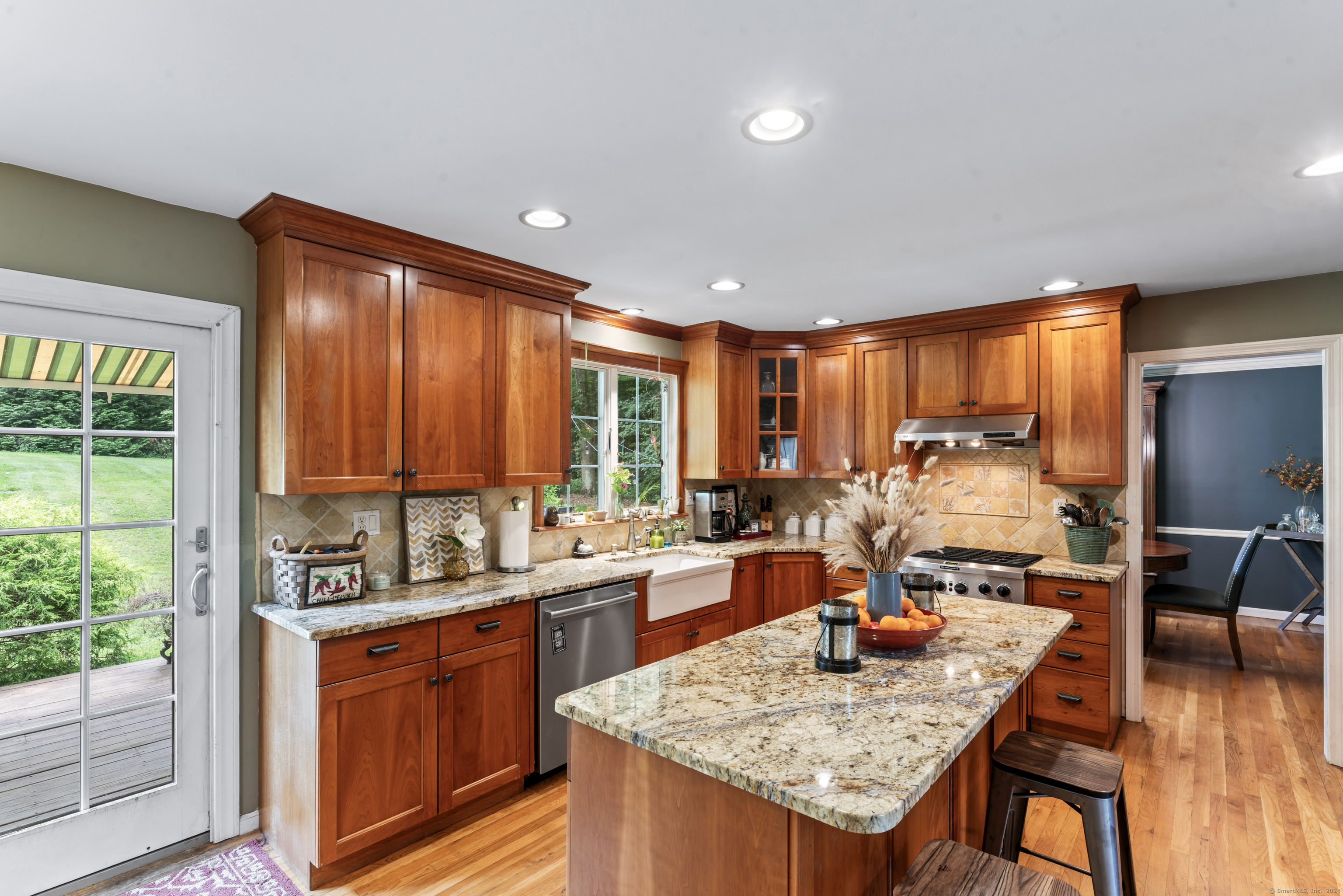 17 Skyview Road