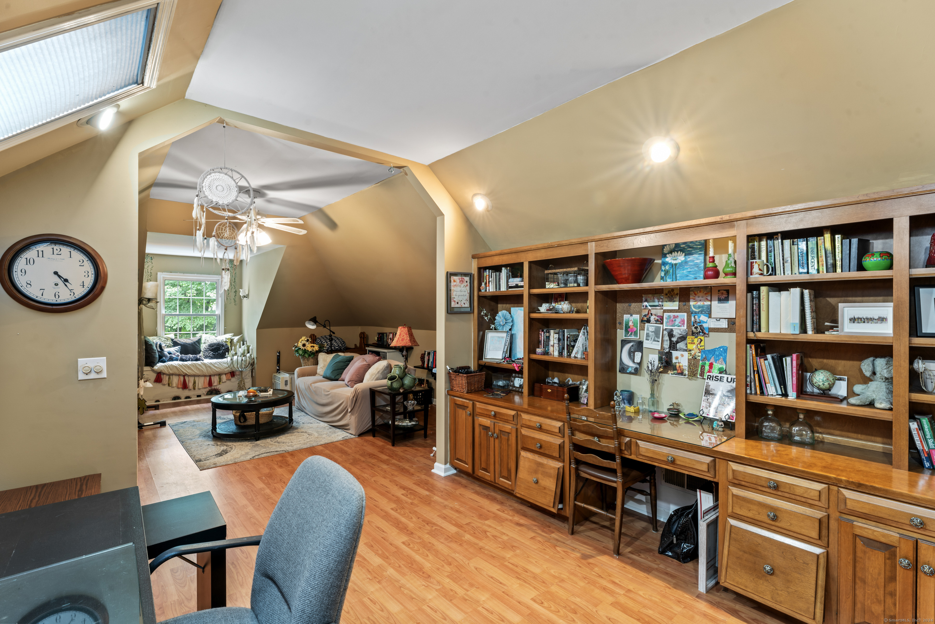 17 Skyview Road