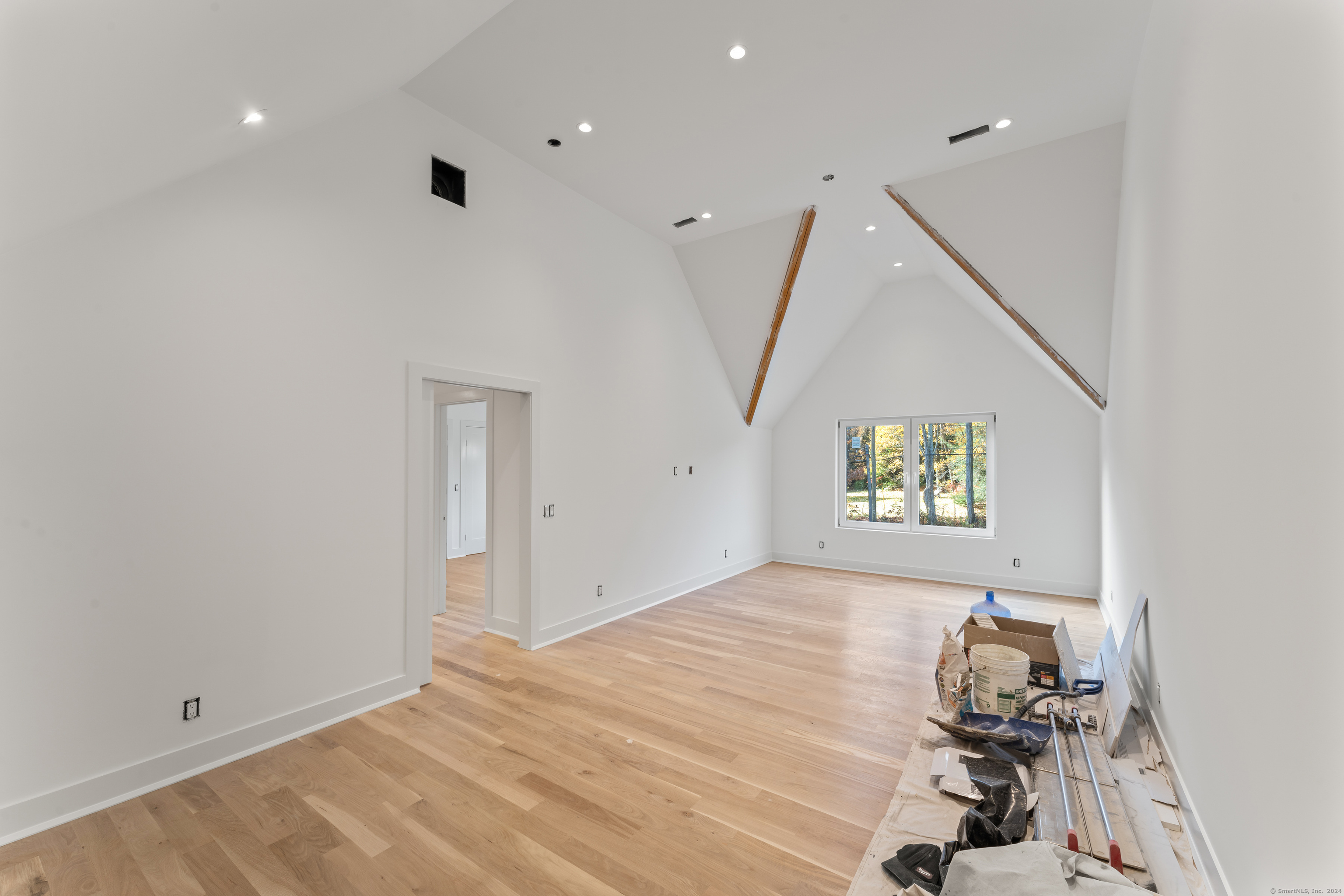 5 Chestnut Hill Road