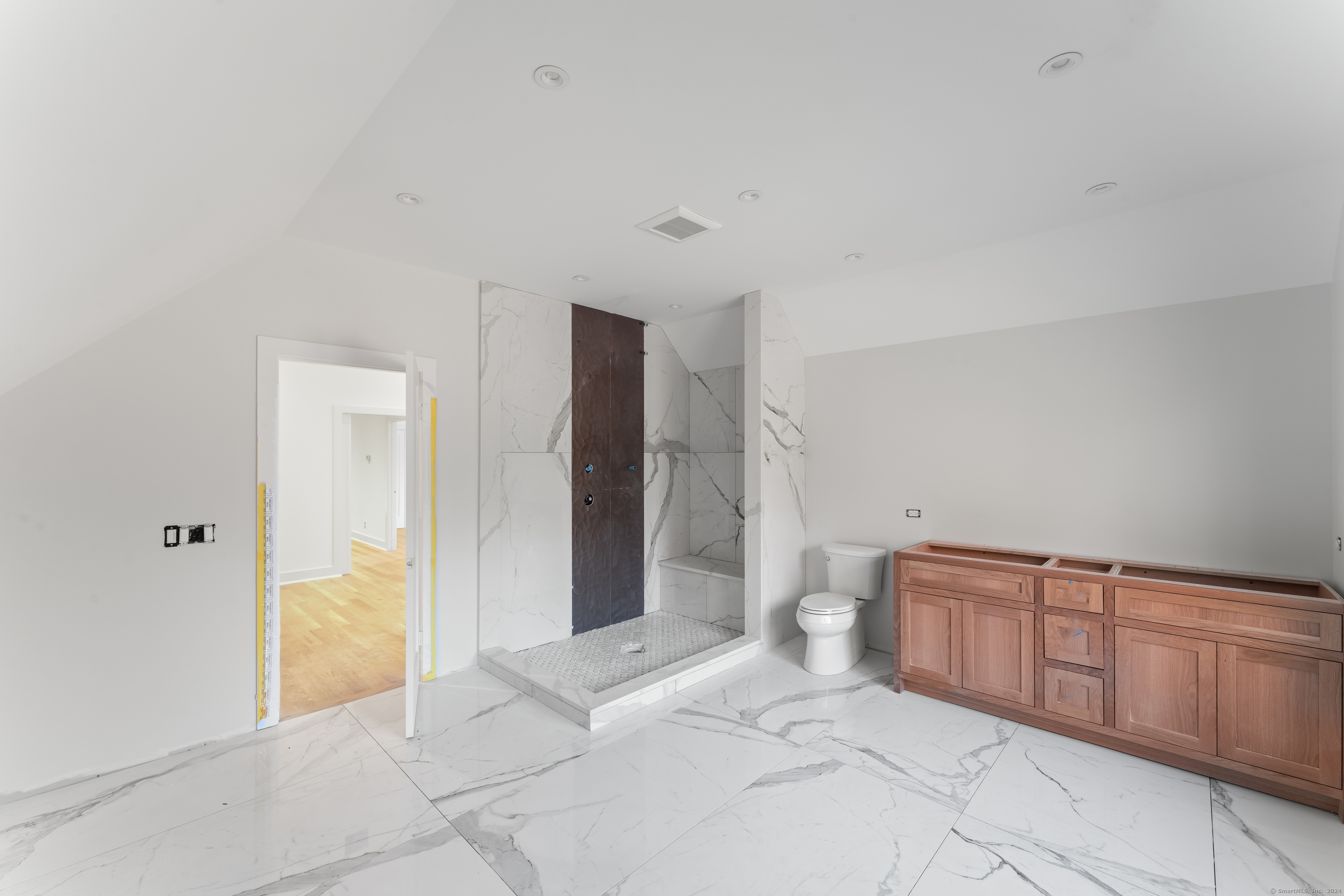 5 Chestnut Hill Road