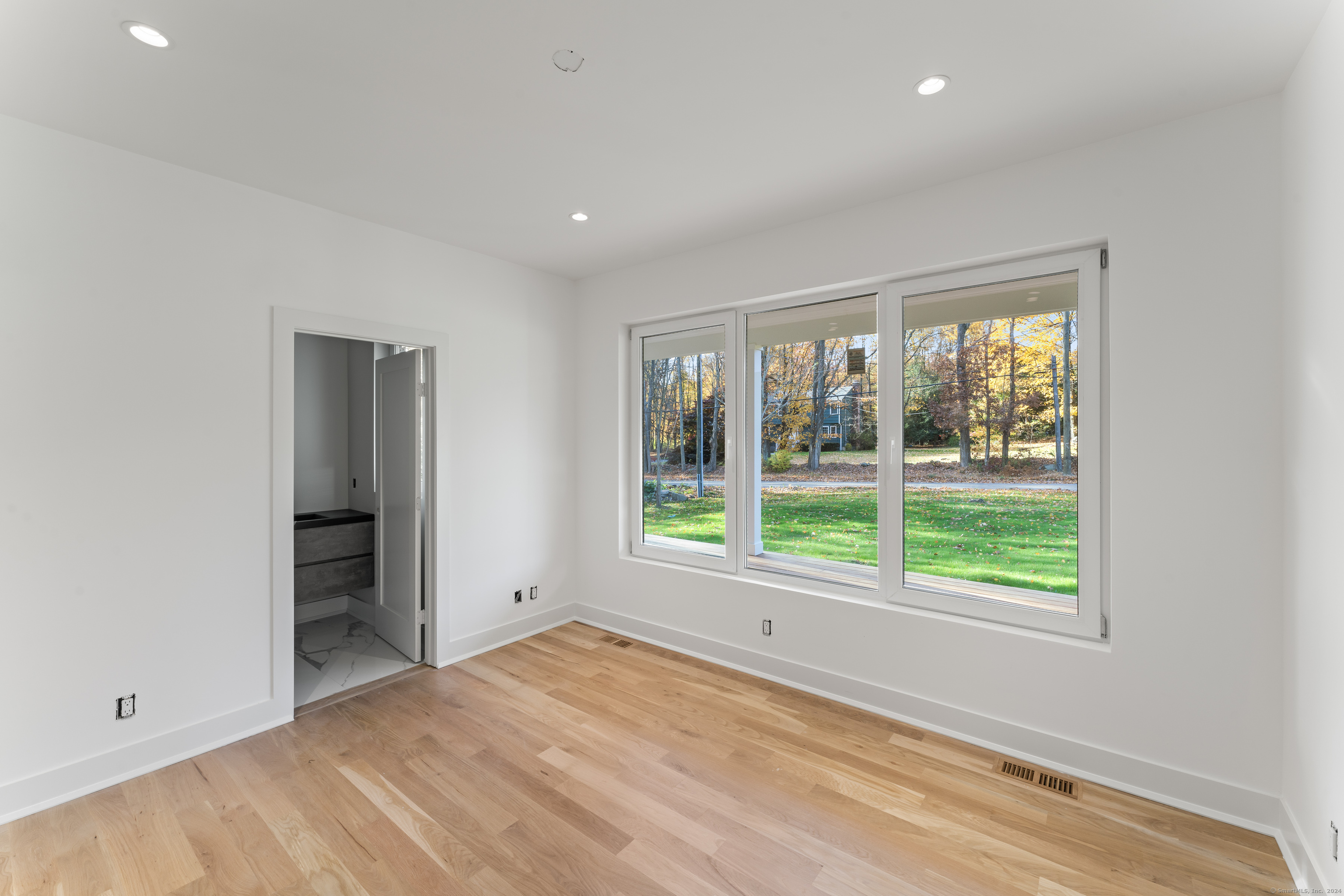 5 Chestnut Hill Road