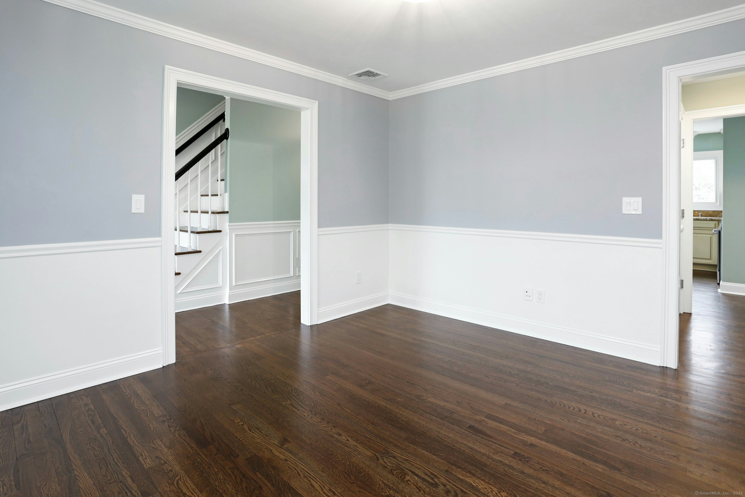 19 Country Farm Lane