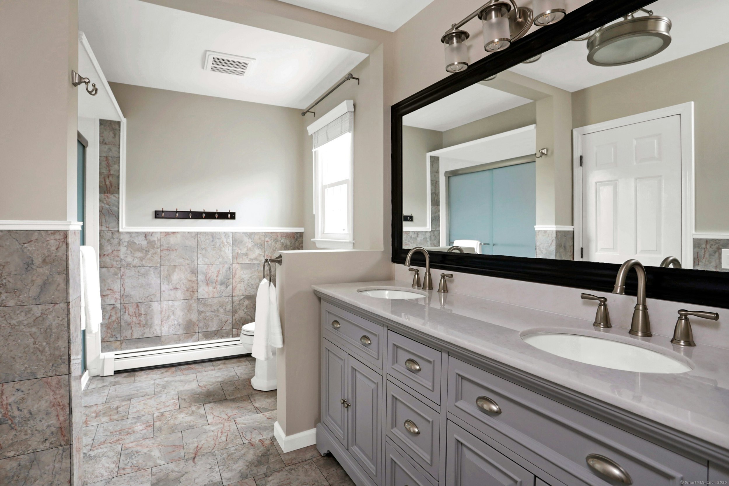 19 Country Farm Lane