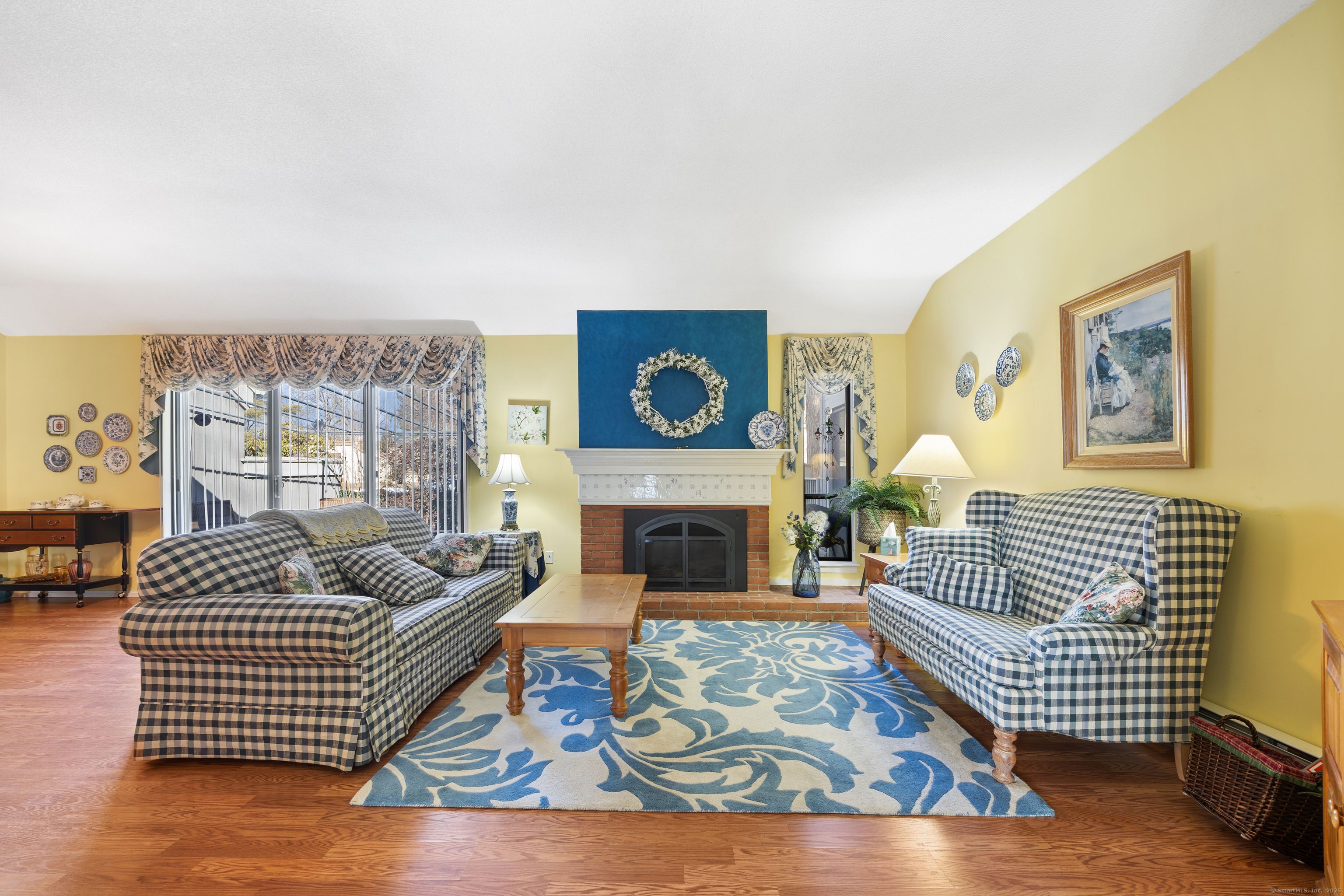 650 Heritage Village B