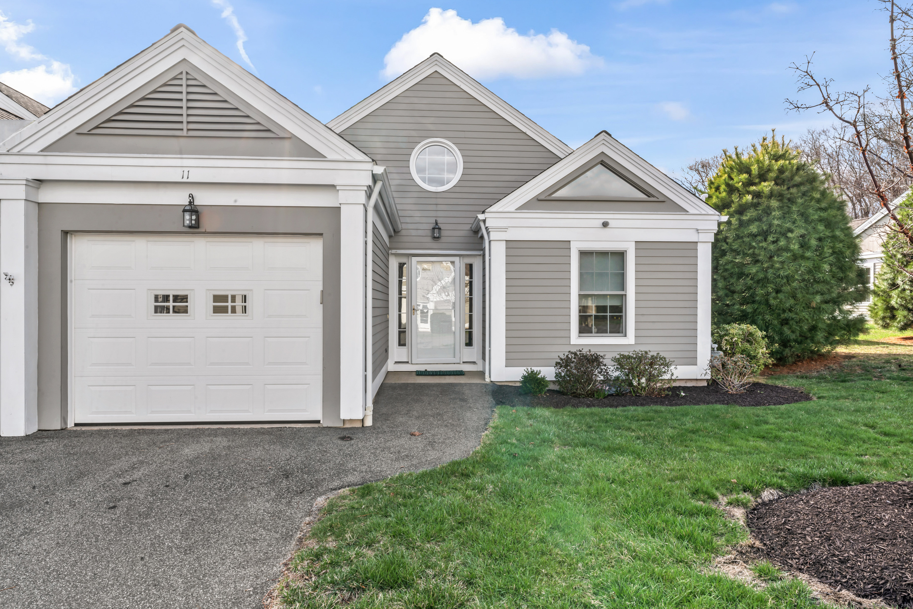 11 Saint George Place 11