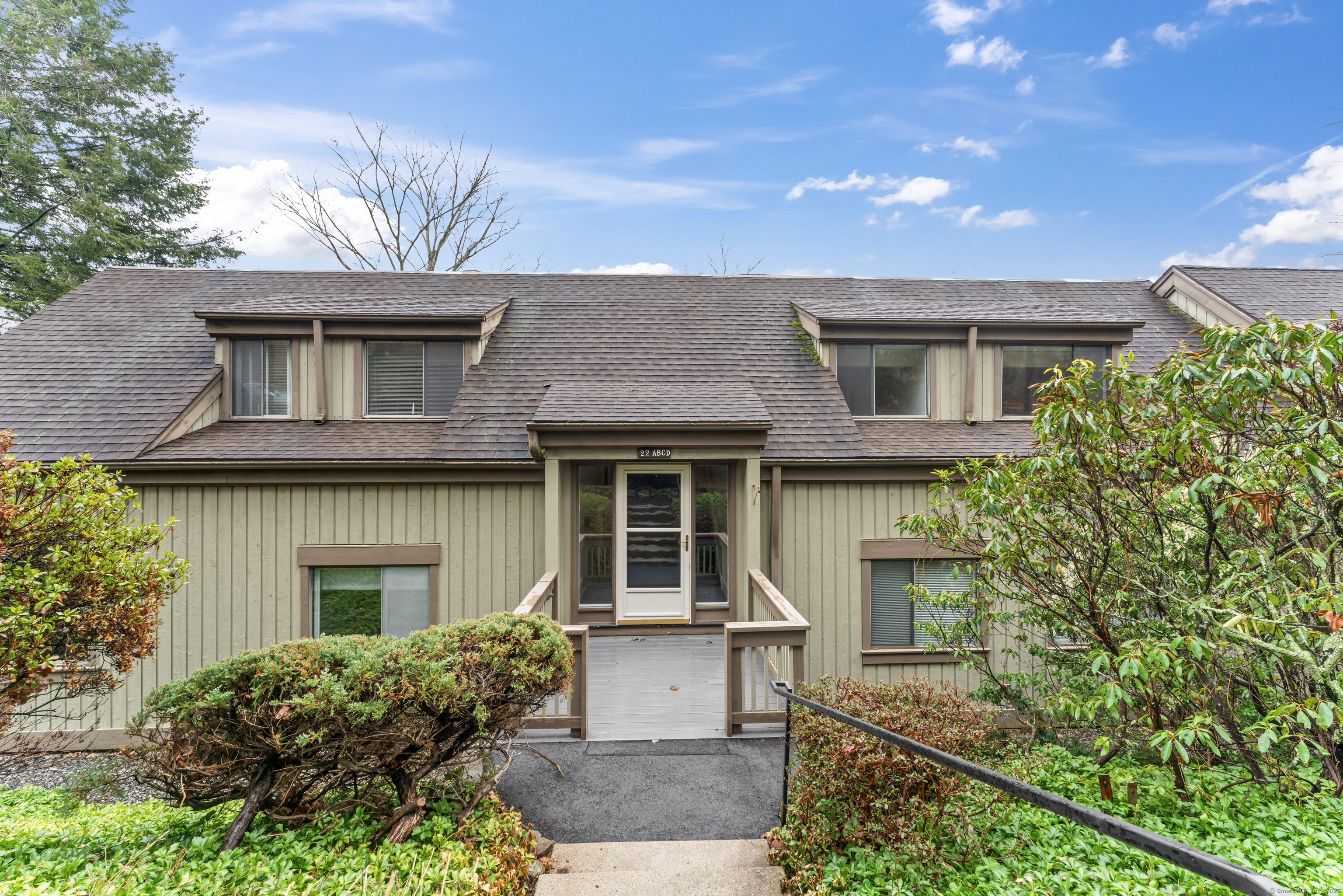 22 Heritage Village A