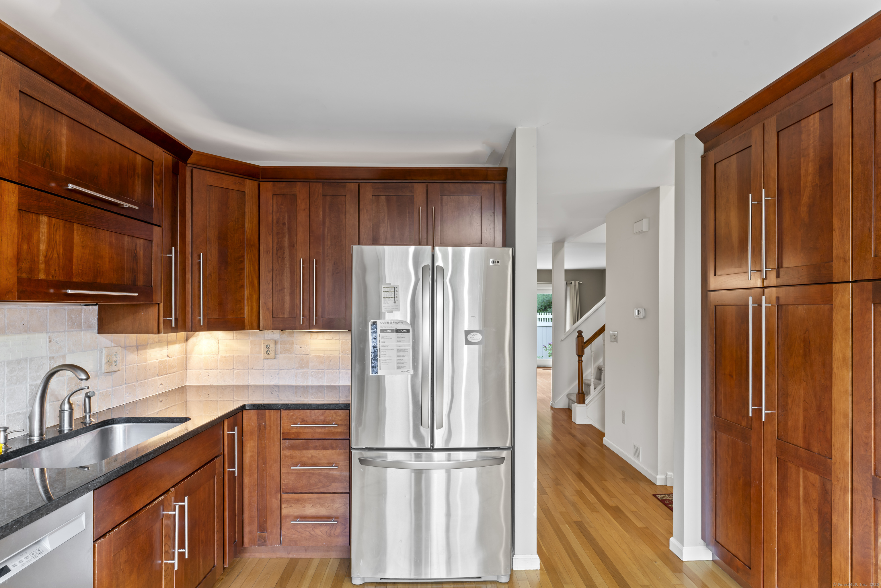 12 Boulevard Drive 21-130