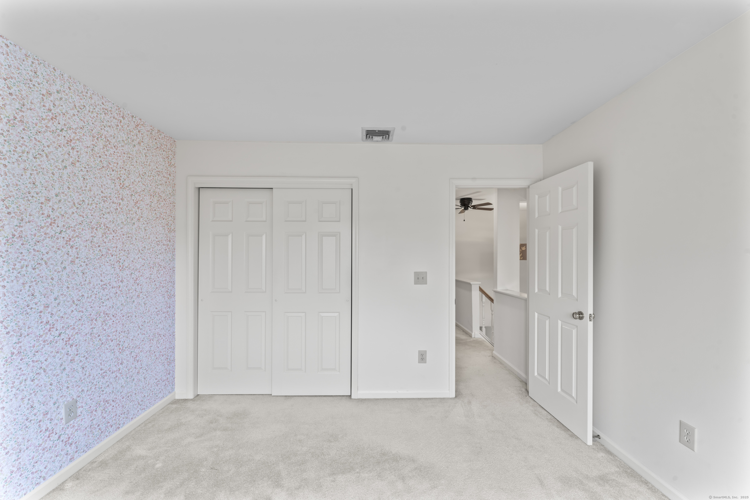 12 Boulevard Drive 21-130