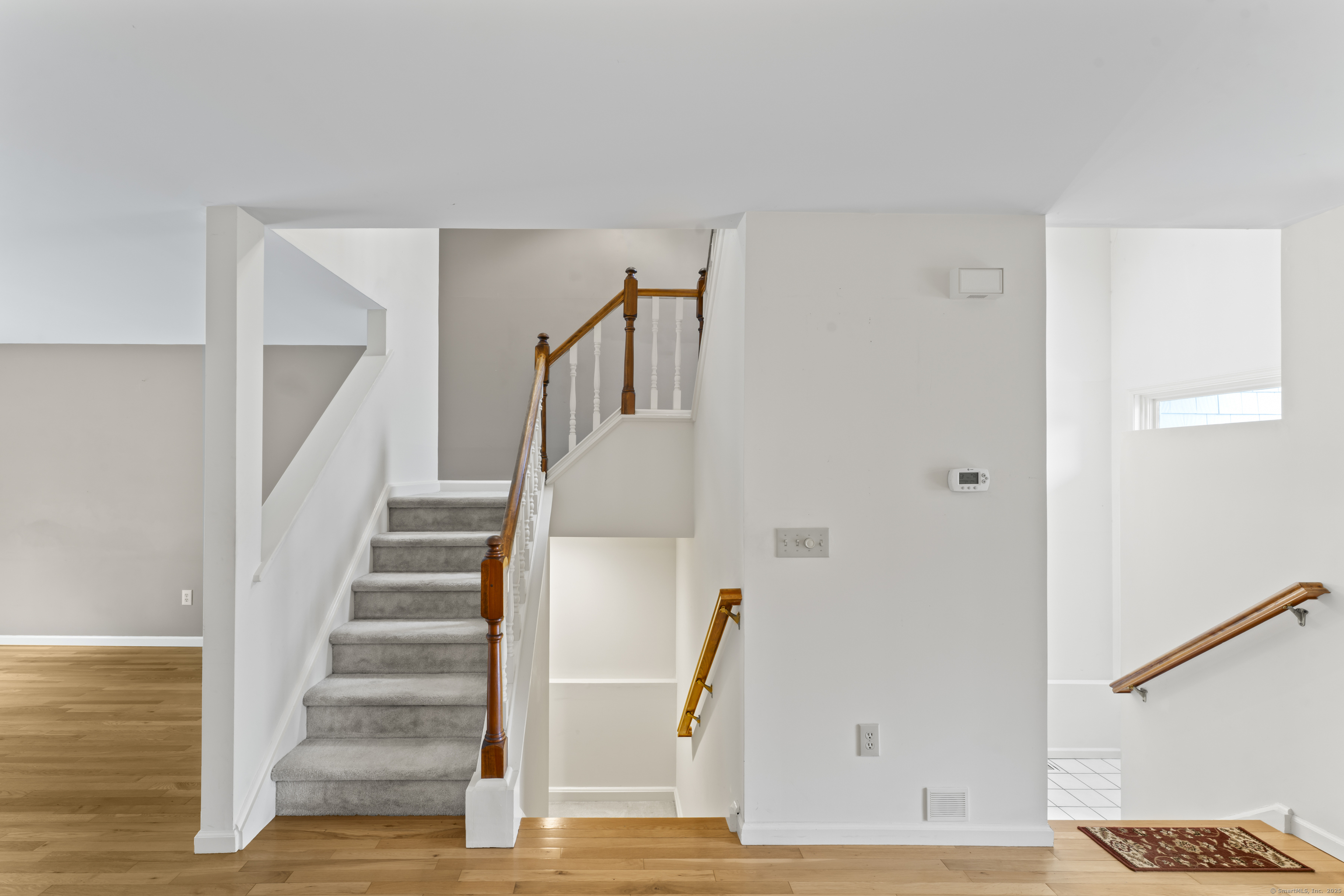 12 Boulevard Drive 21-130