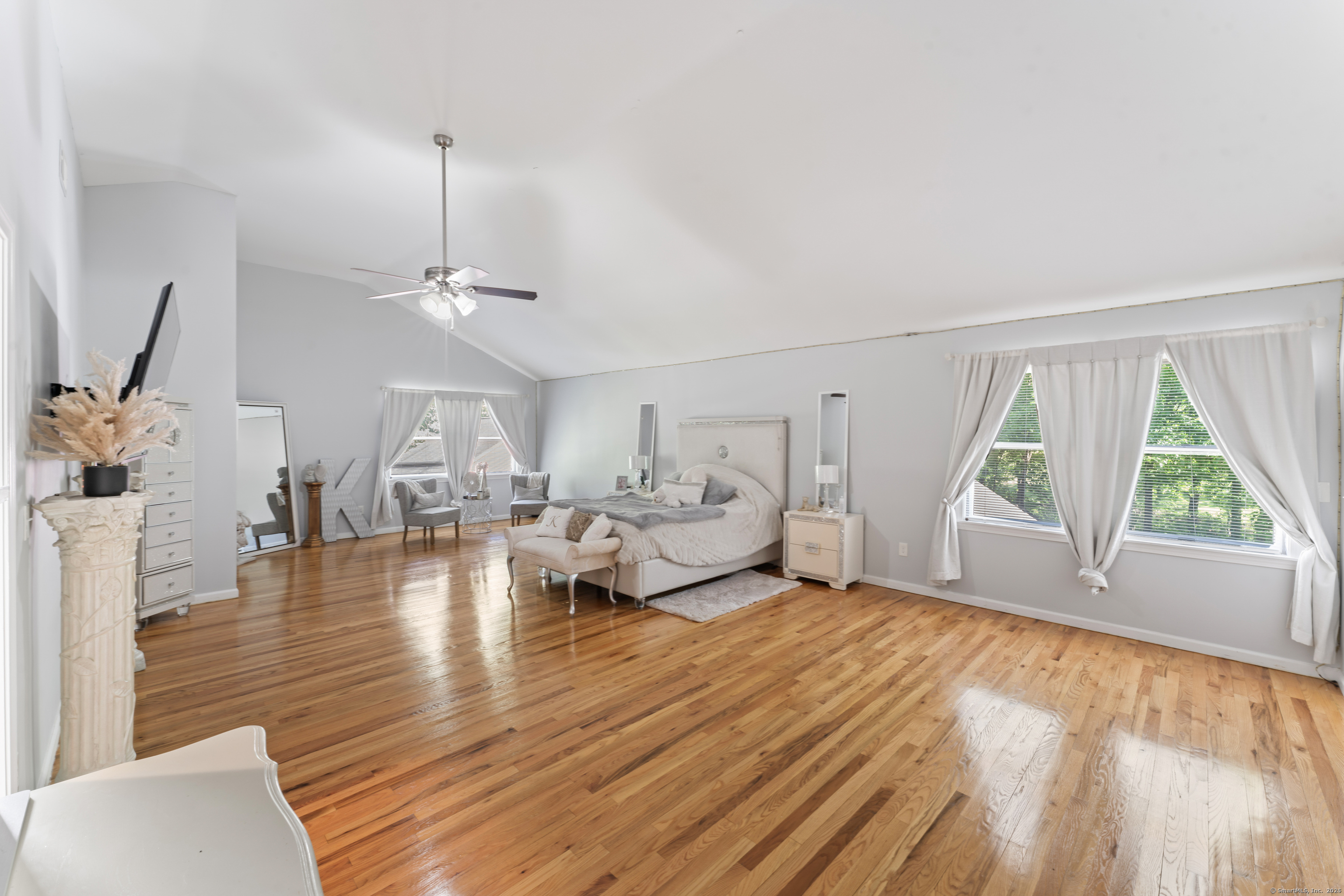 32 Echo Valley Road