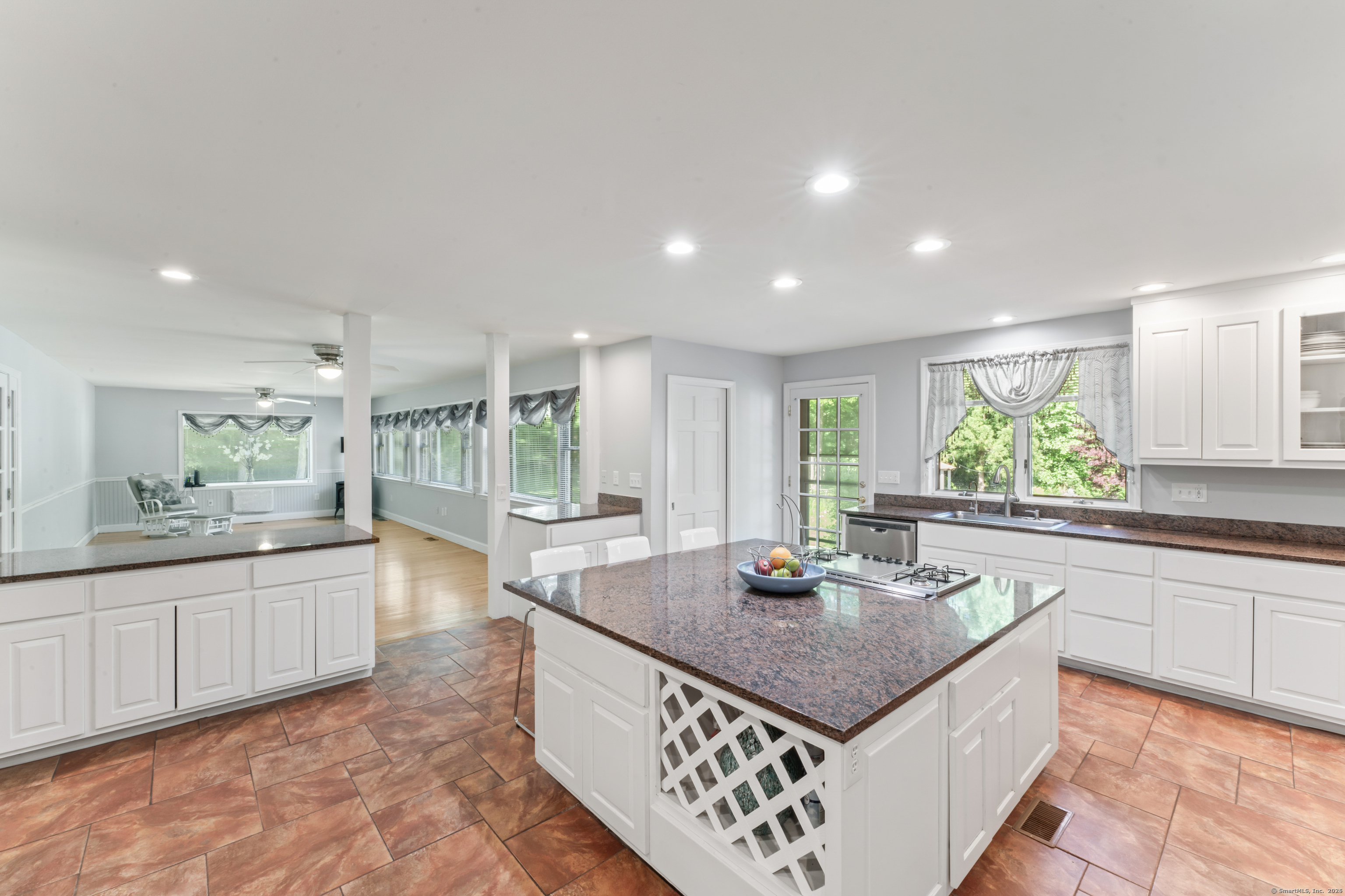 32 Echo Valley Road