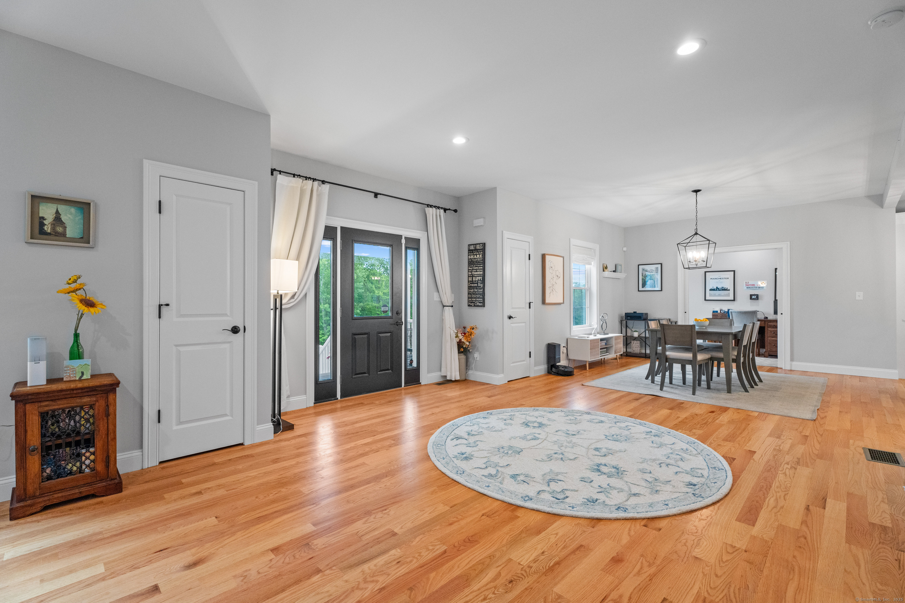 3 Ridge Valley Road