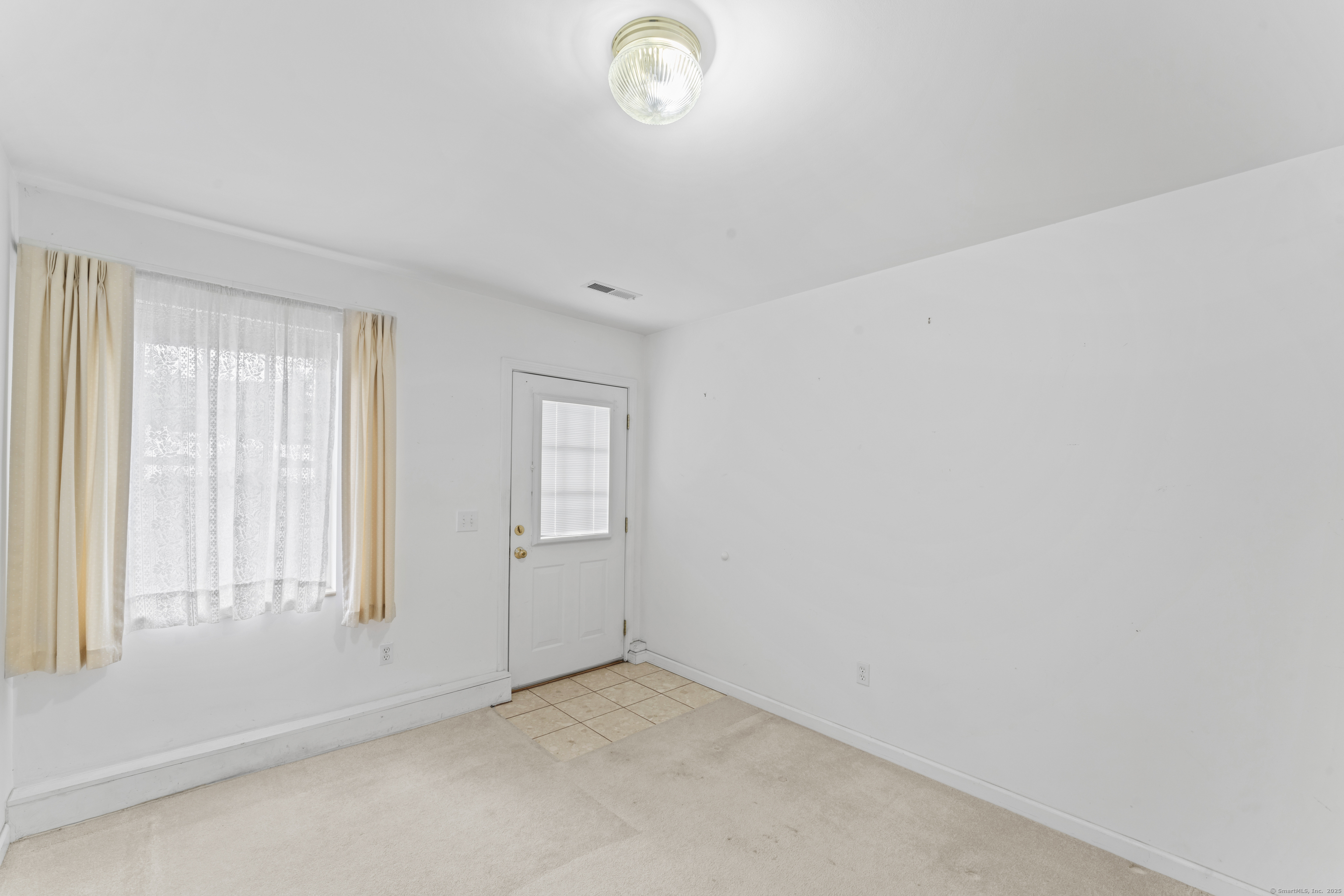 56 Pembroke Road APT 11