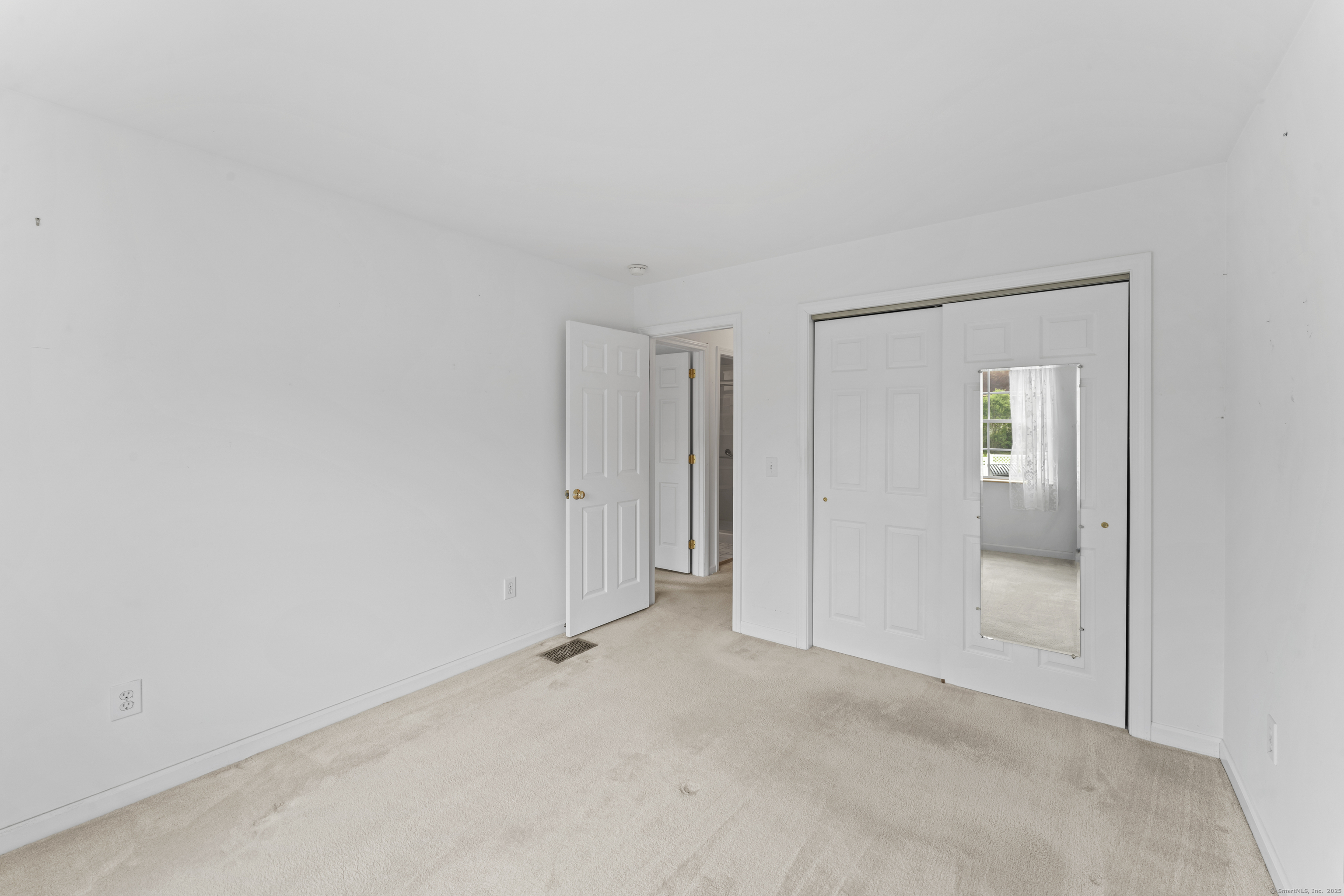 56 Pembroke Road APT 11