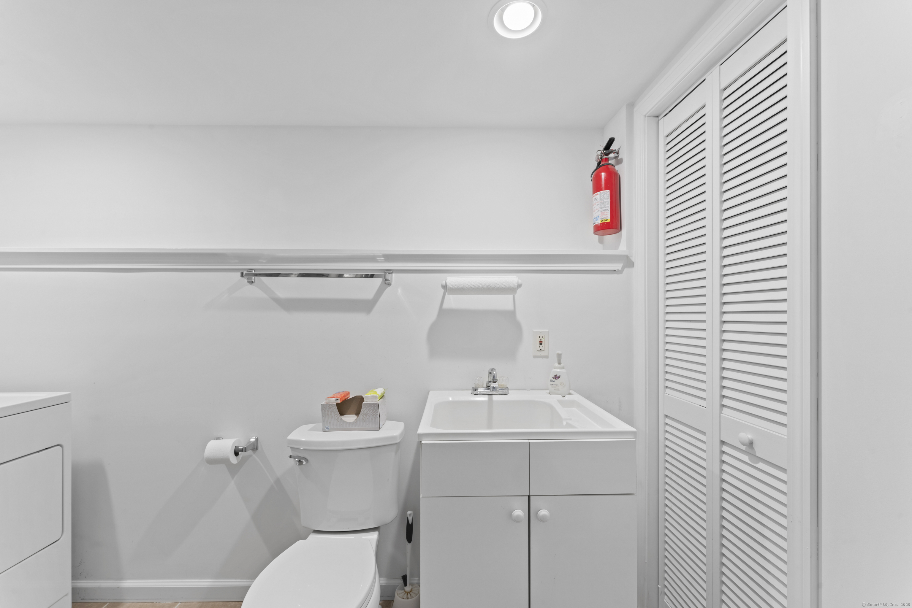 56 Pembroke Road APT 11