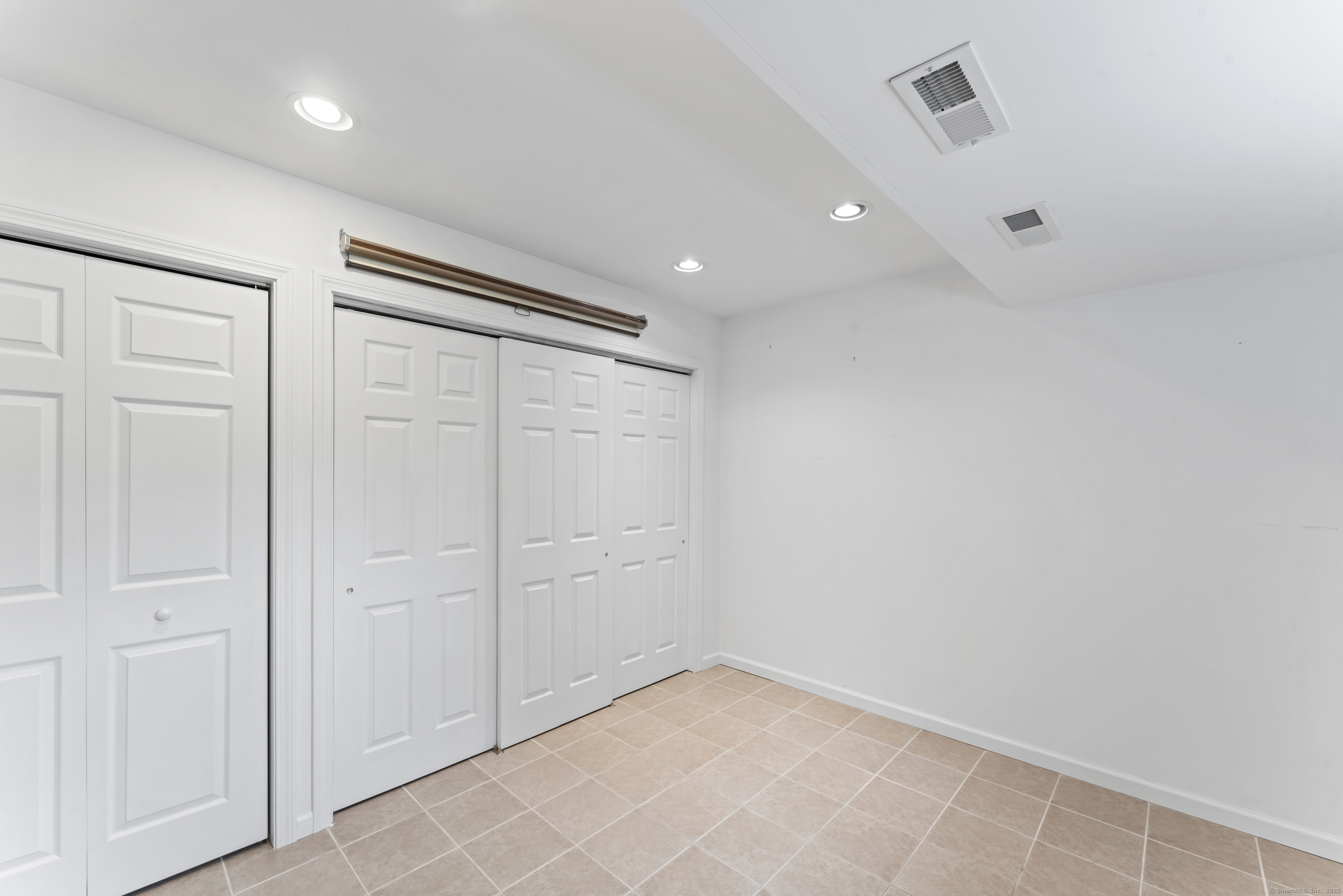 56 Pembroke Road APT 11