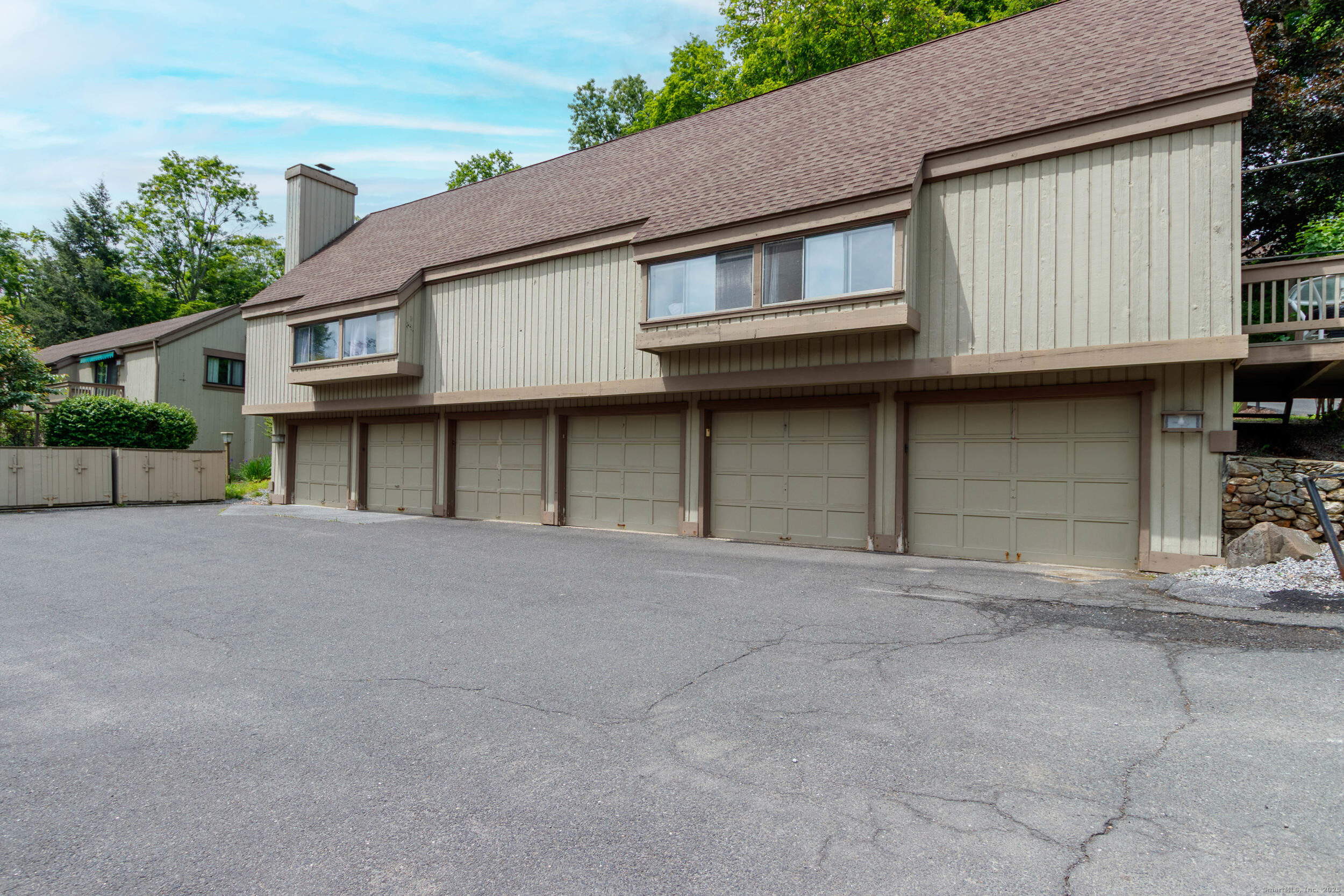 21 Heritage Village B