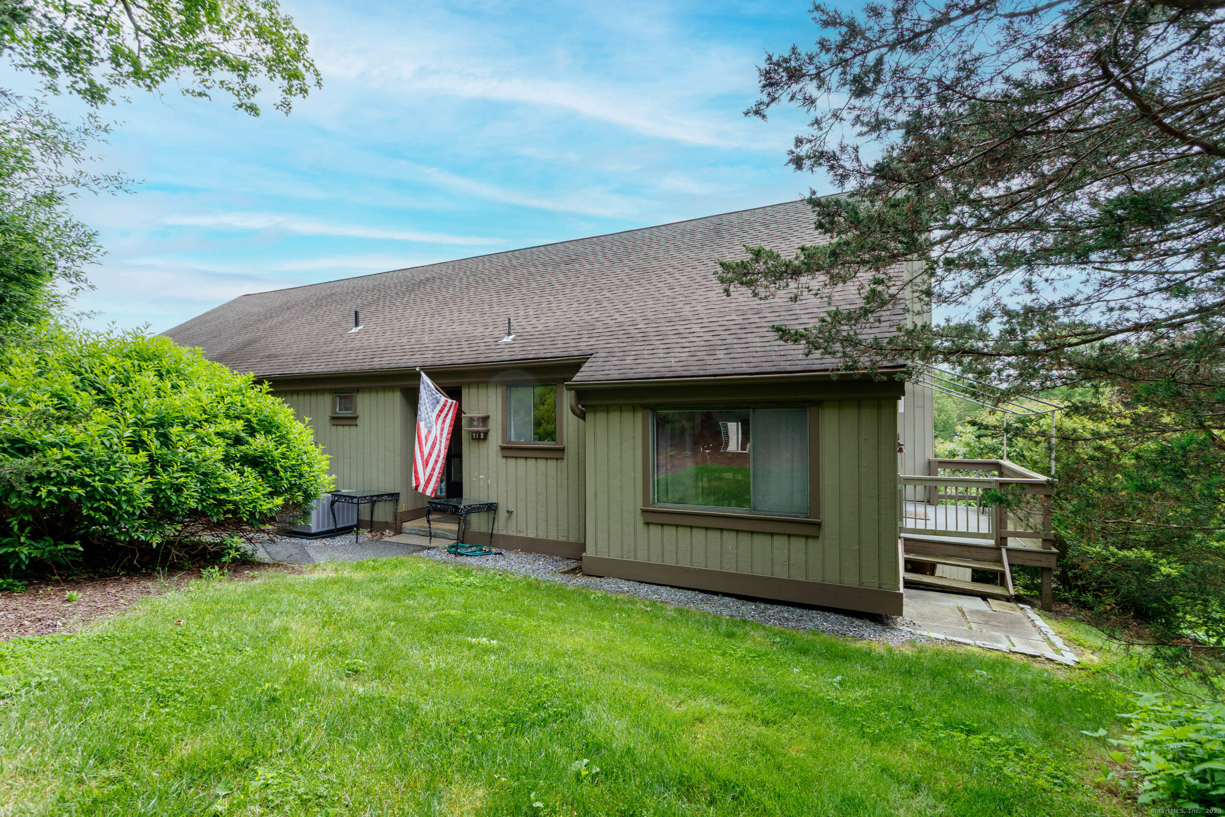 21 Heritage Village B