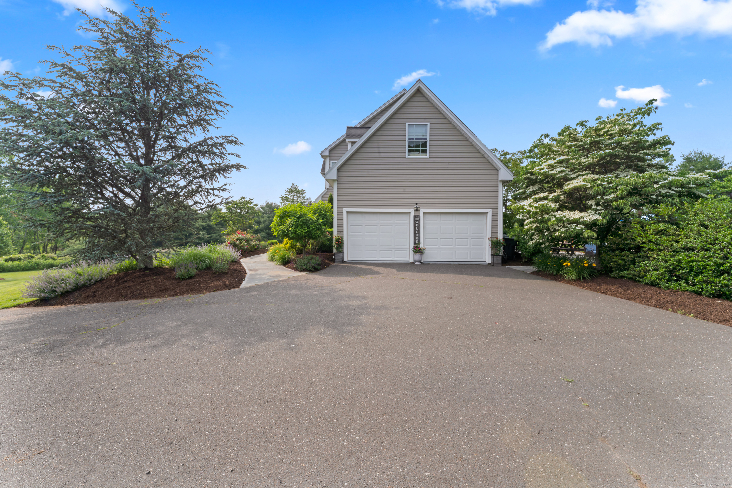 11 Quarry Ridge Road