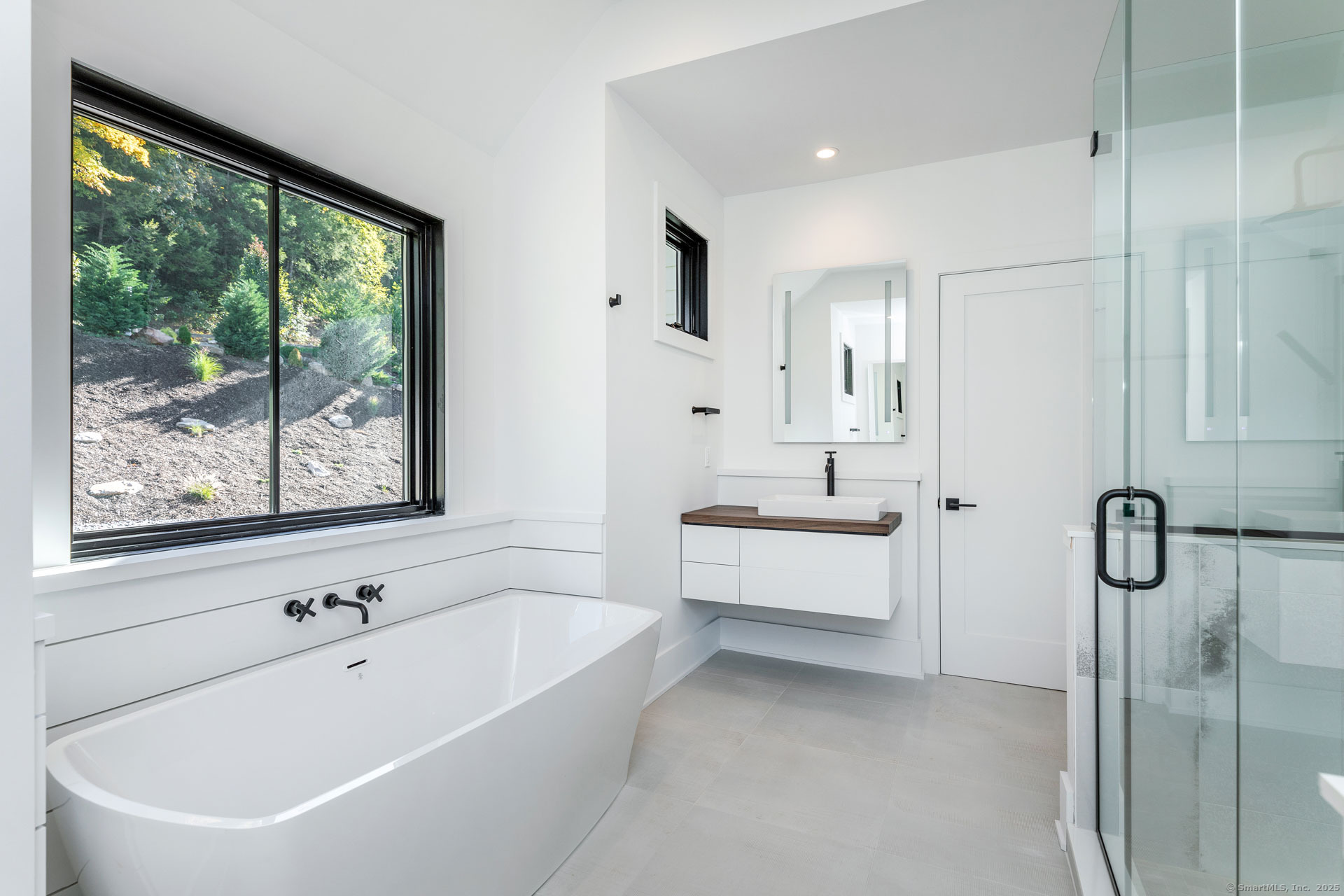 103 Chalybes Road West