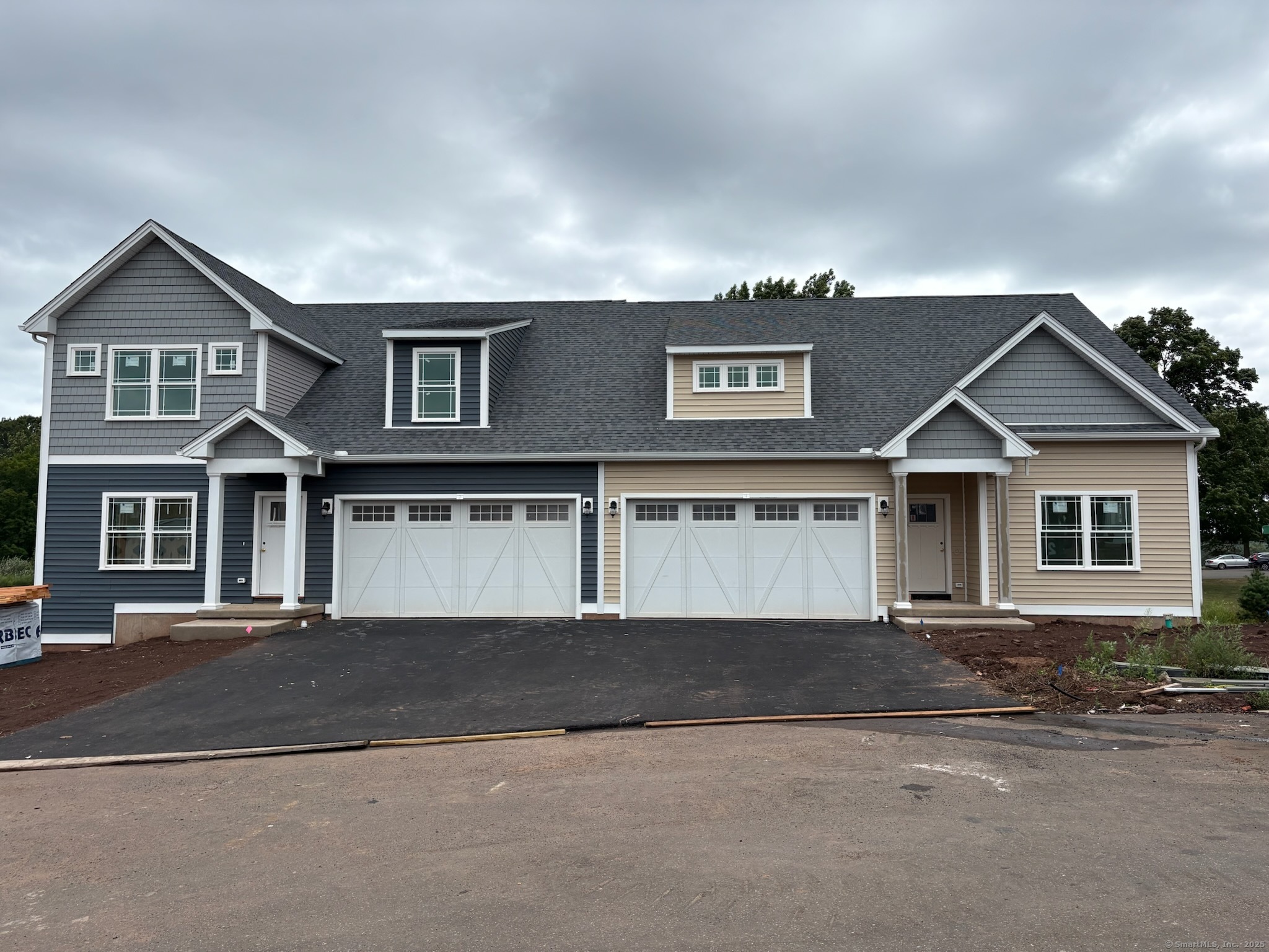 4 Lombard Circle 4