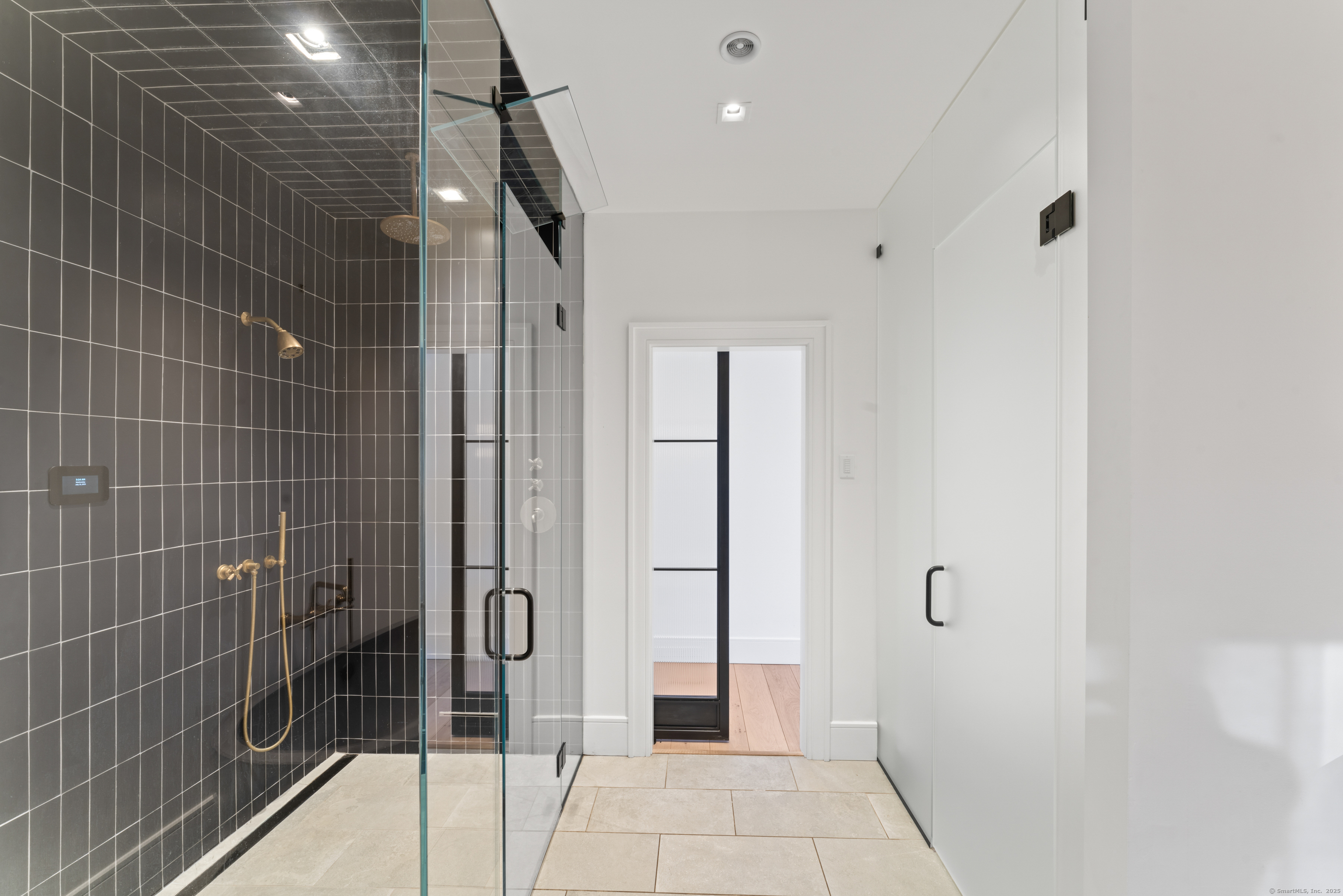 22 Serene Way