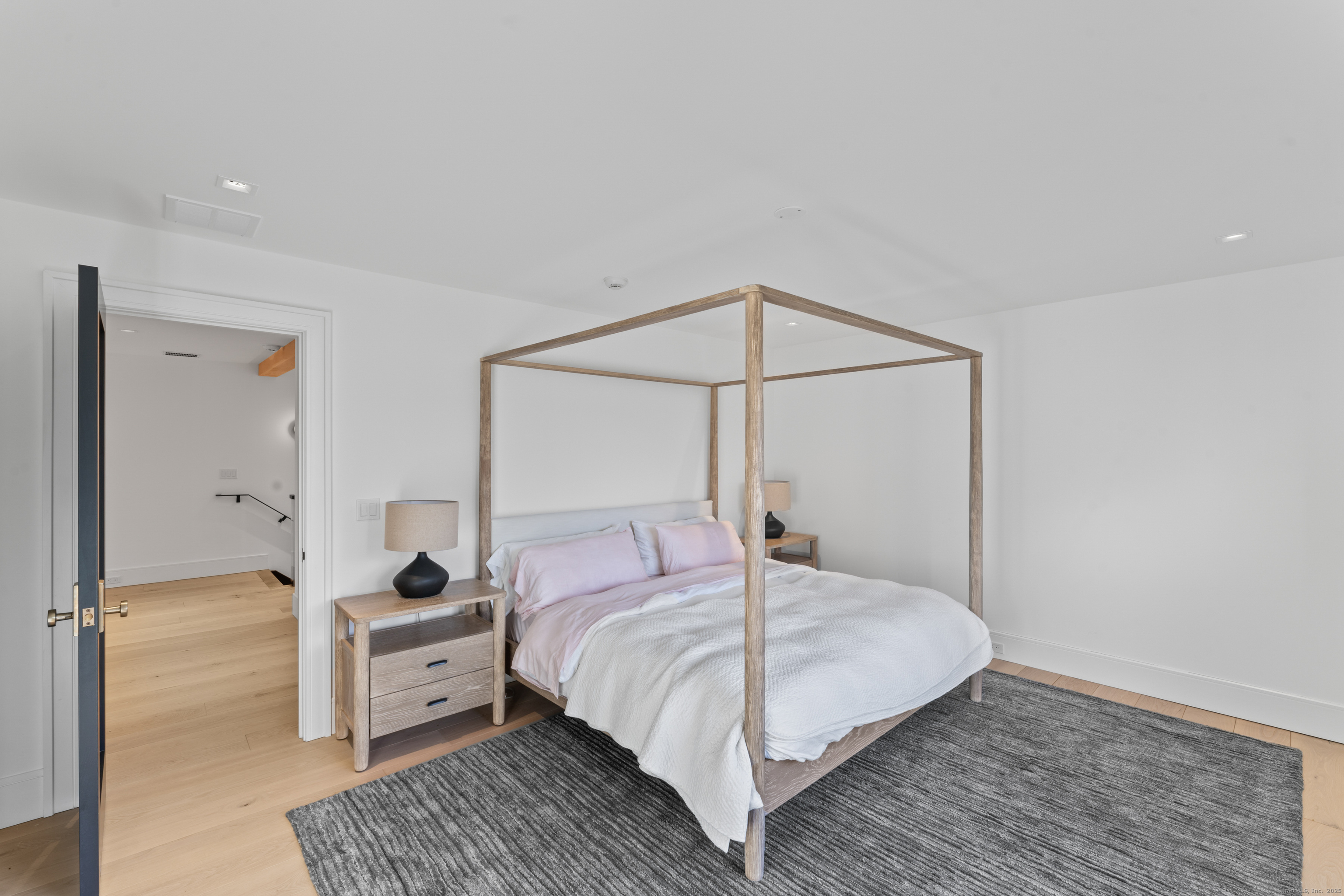 22 Serene Way