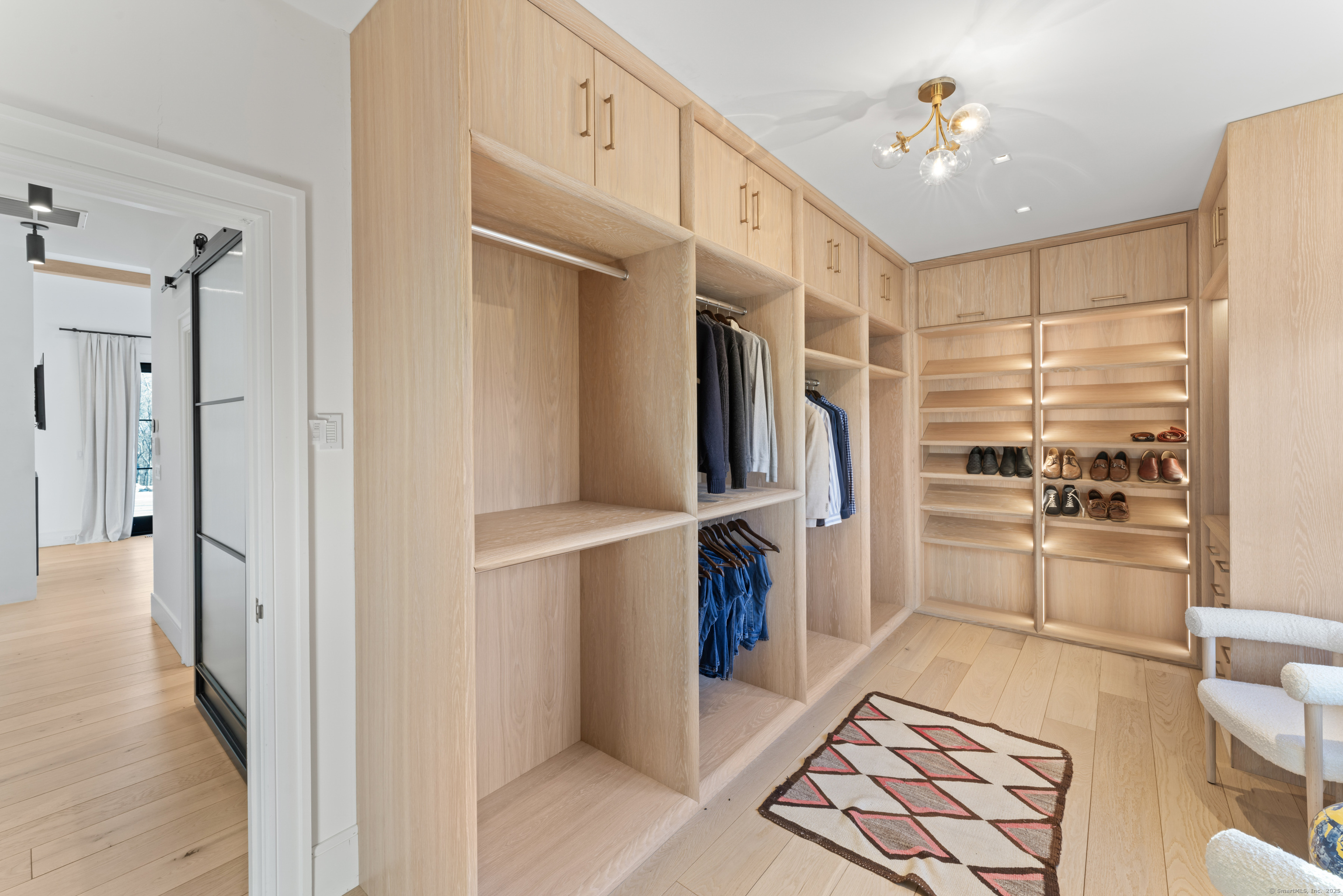 22 Serene Way