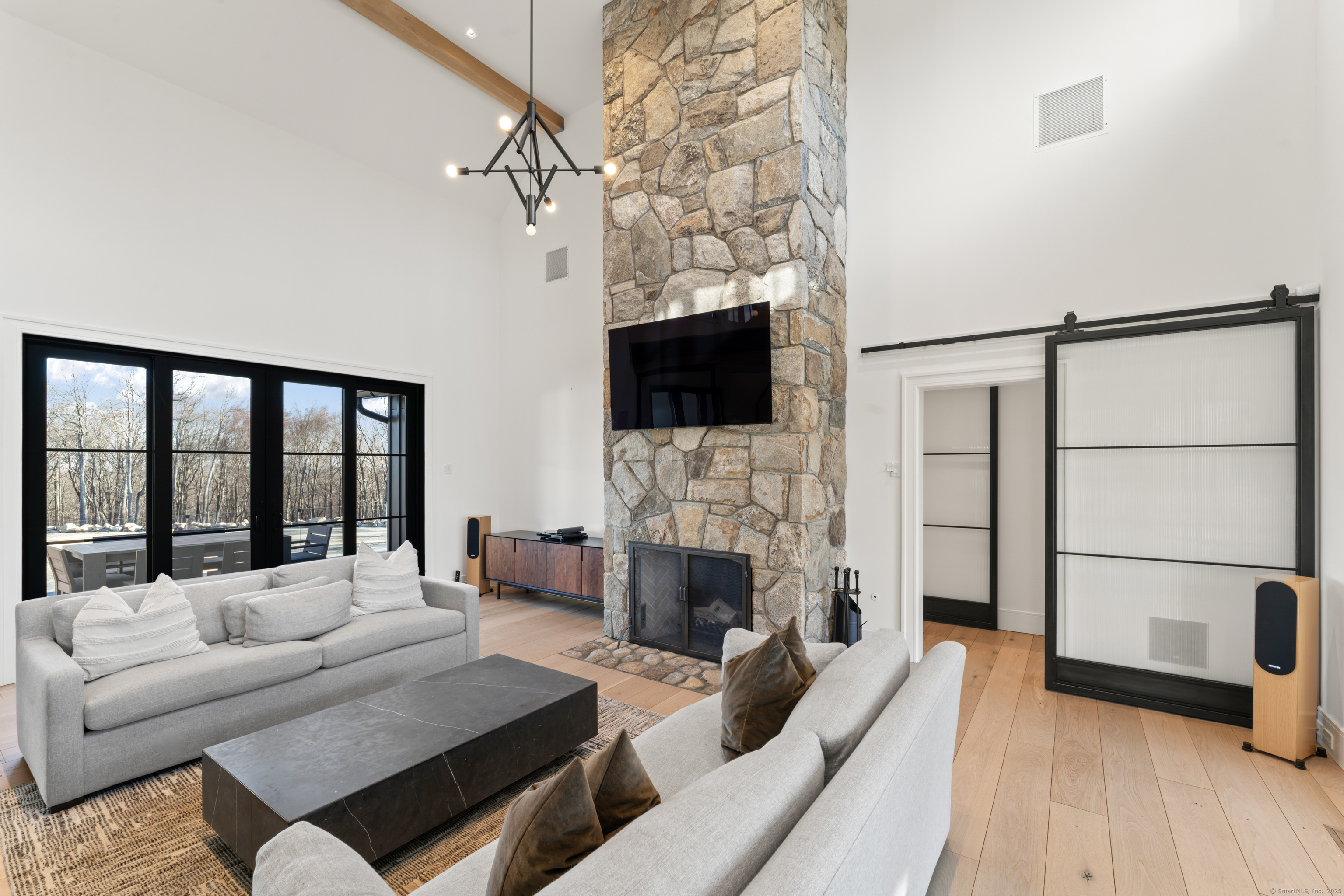 22 Serene Way