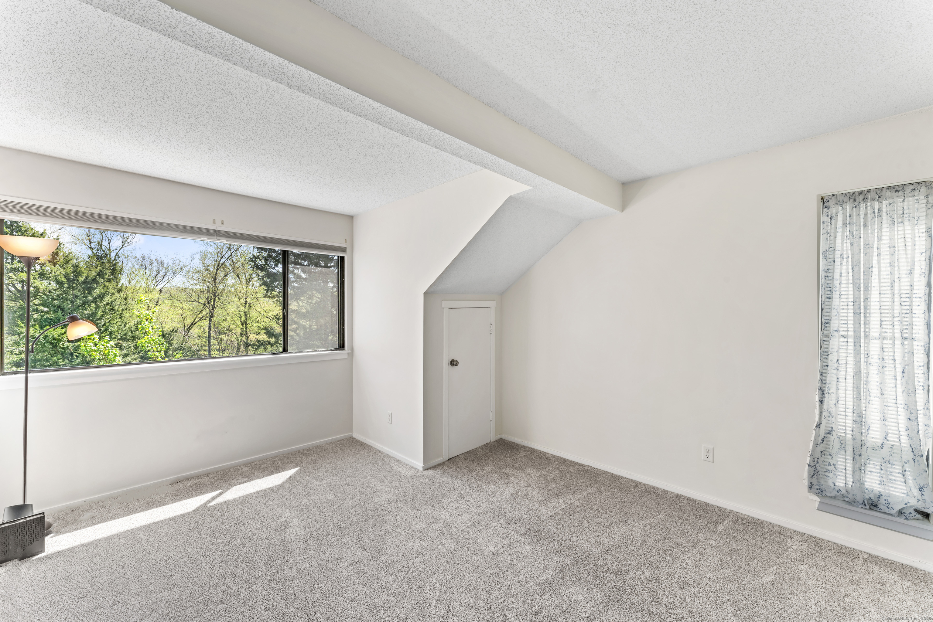 331 Heritage Village E