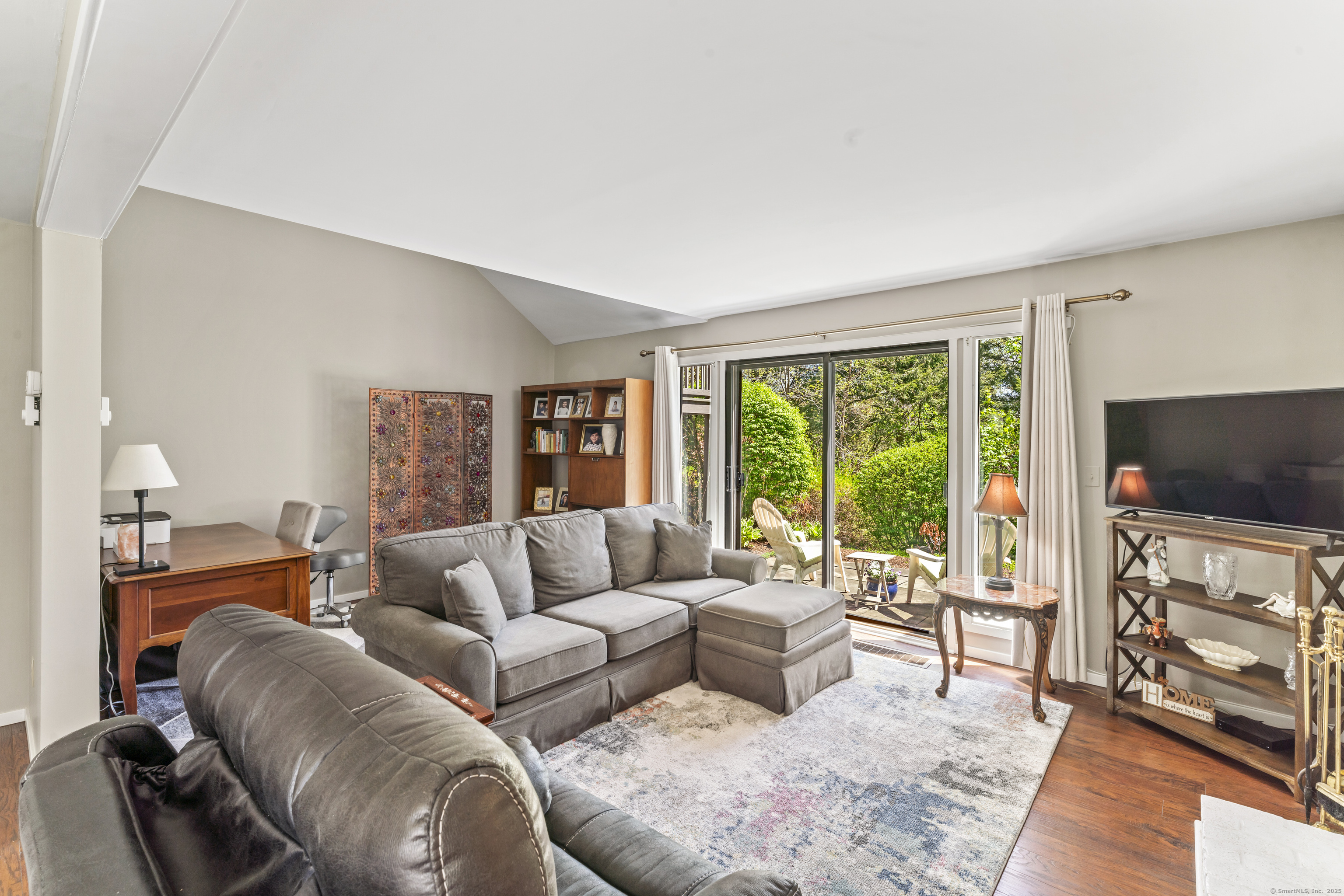 331 Heritage Village E