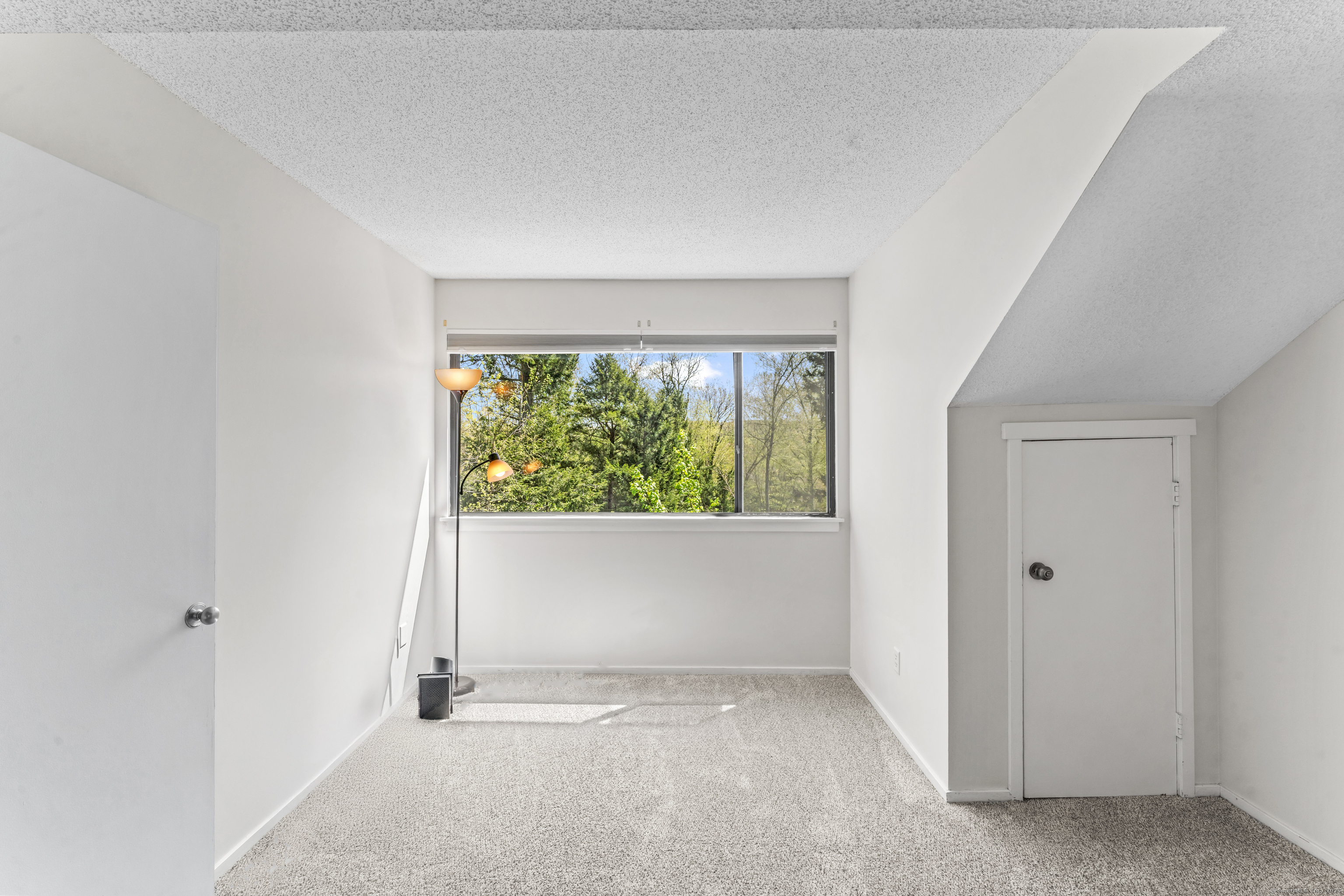331 Heritage Village E