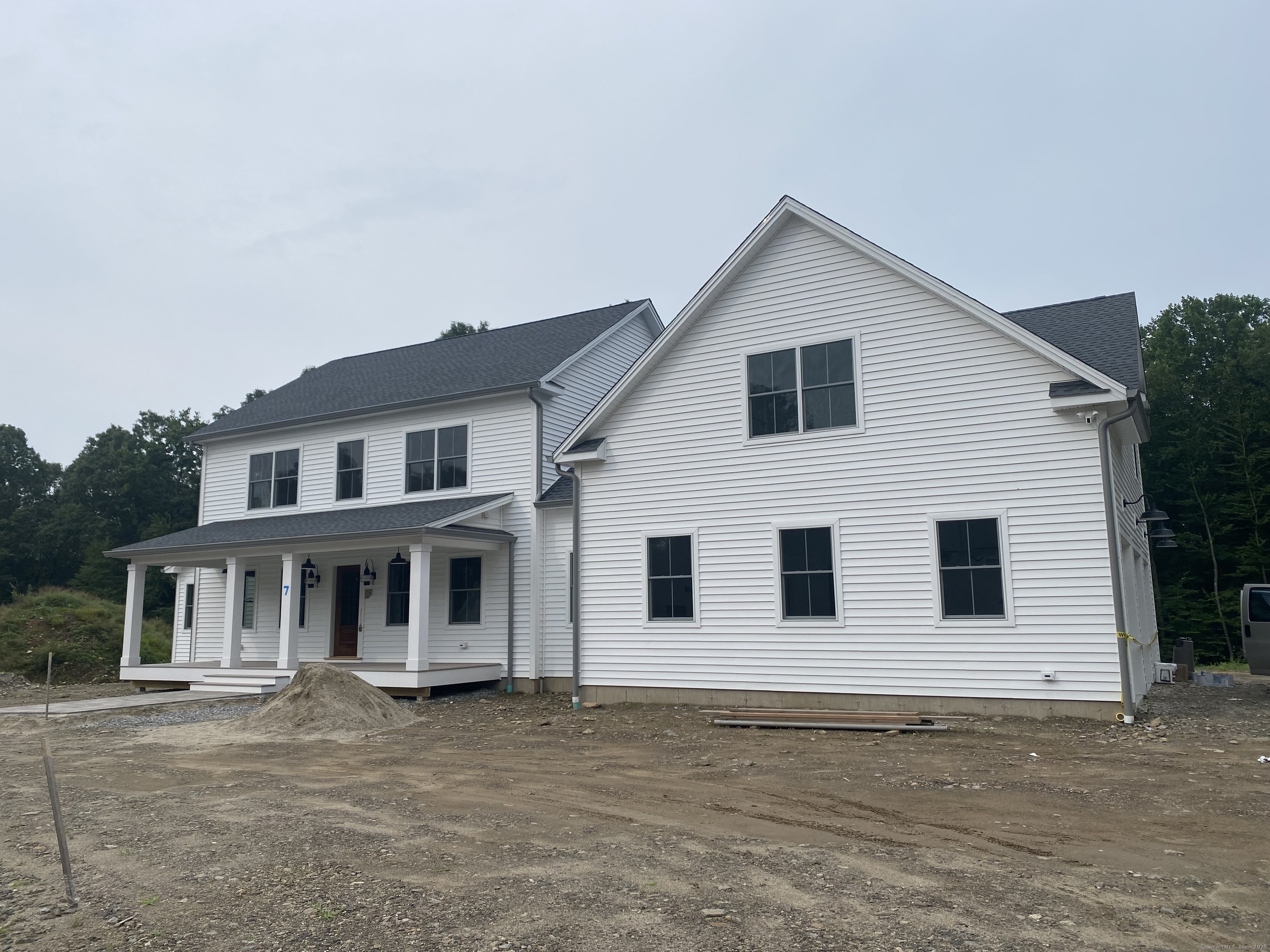 97 Chalybes Road West