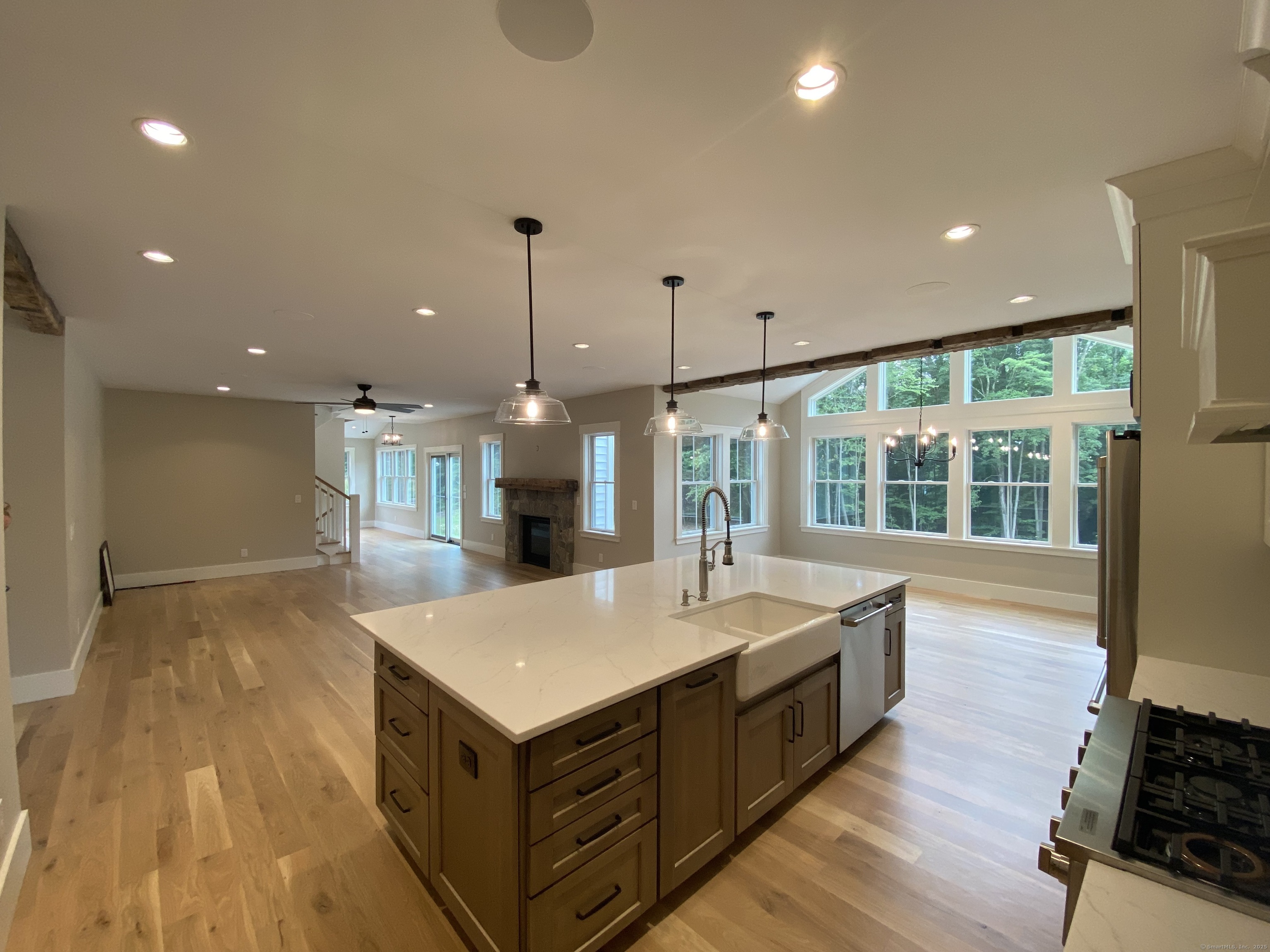 97 Chalybes Road West