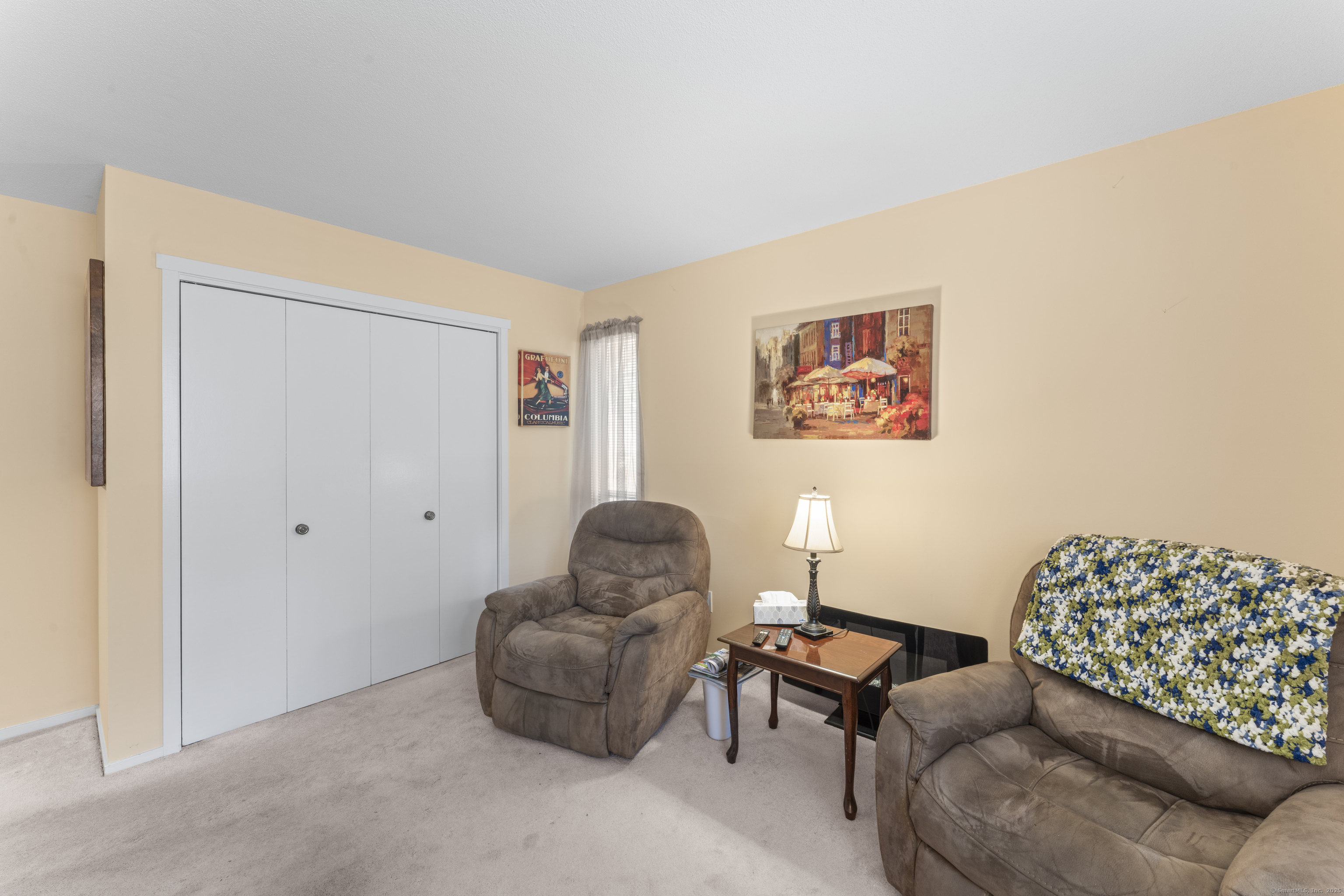 1015 Heritage Village A