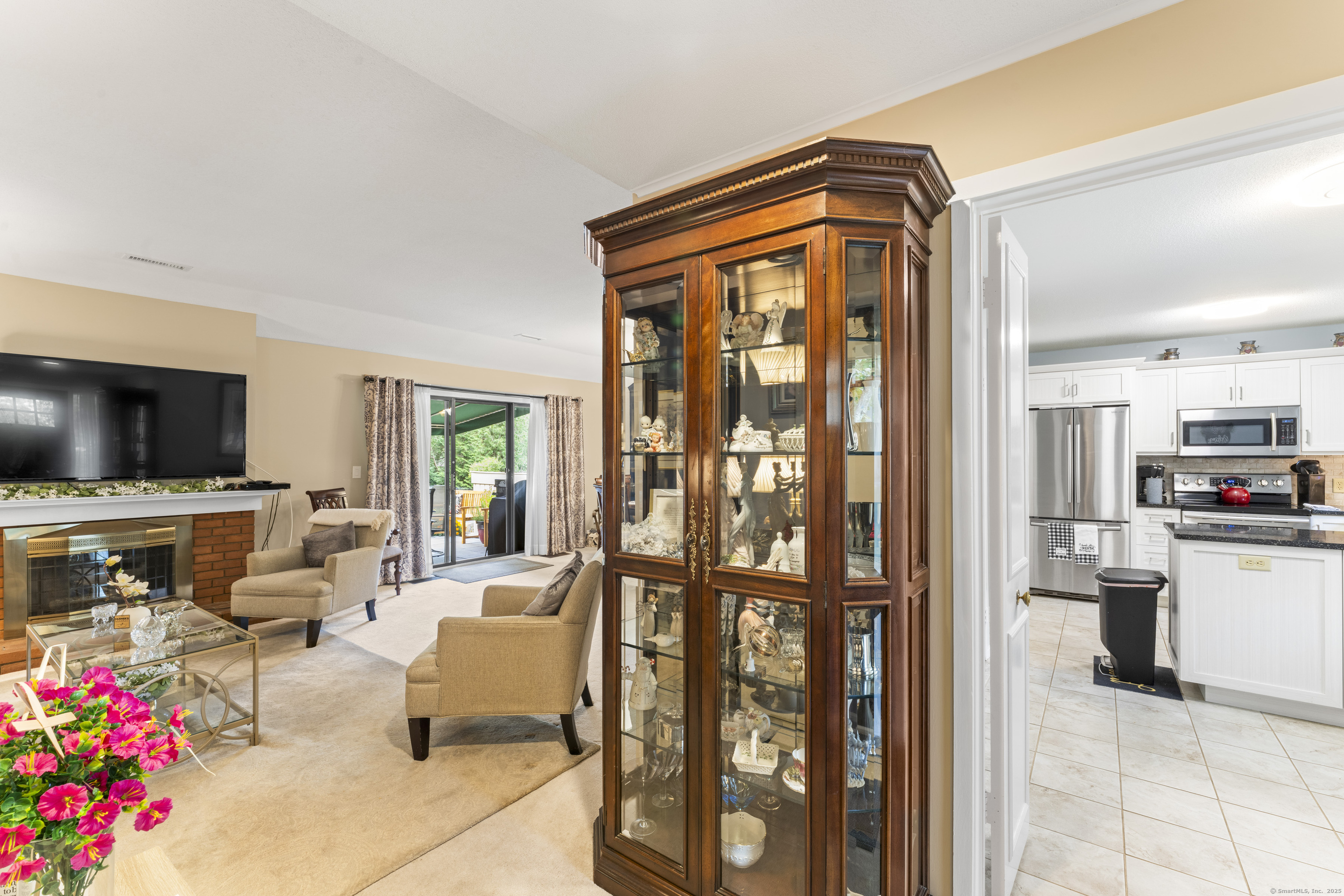 1015 Heritage Village A