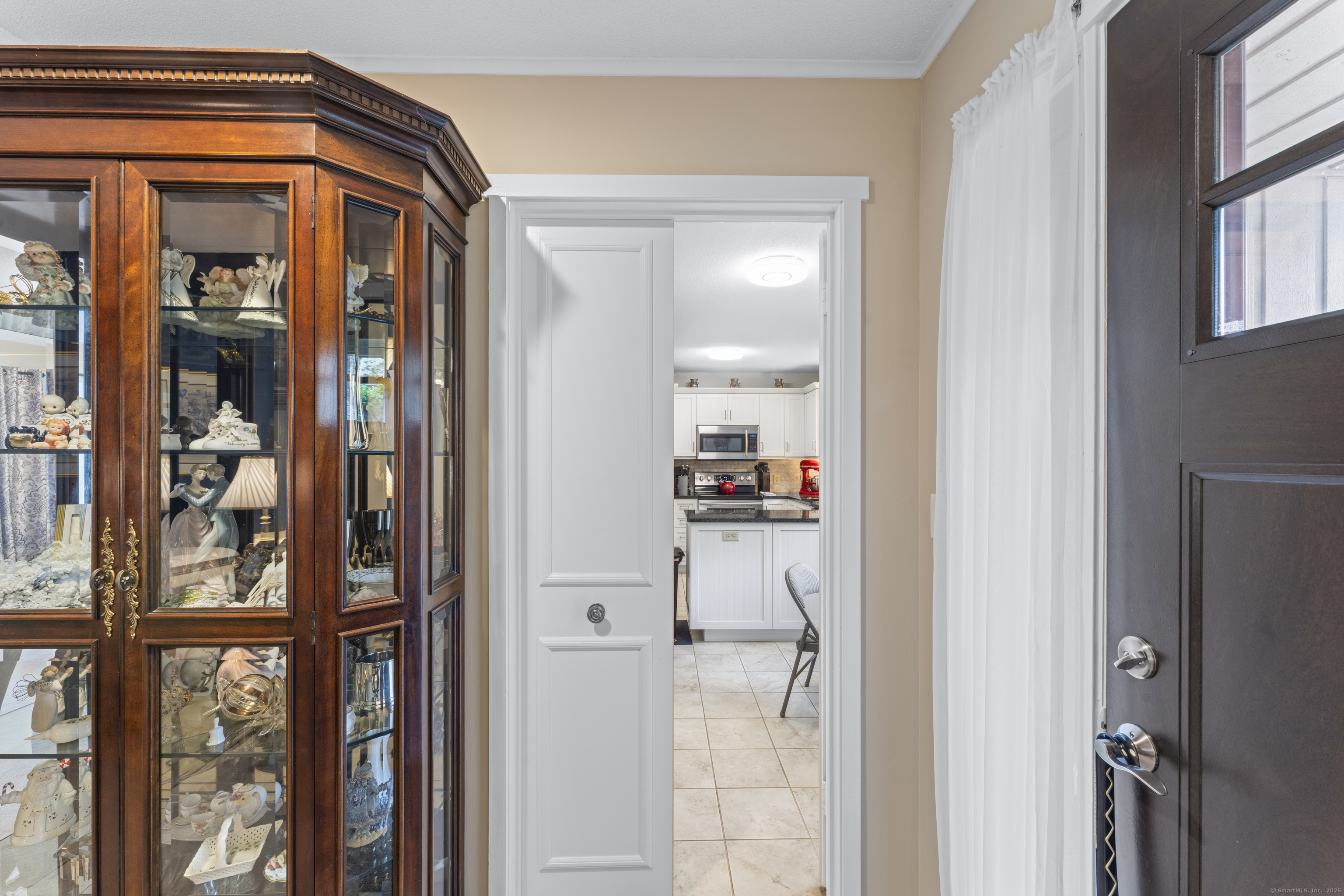 1015 Heritage Village A