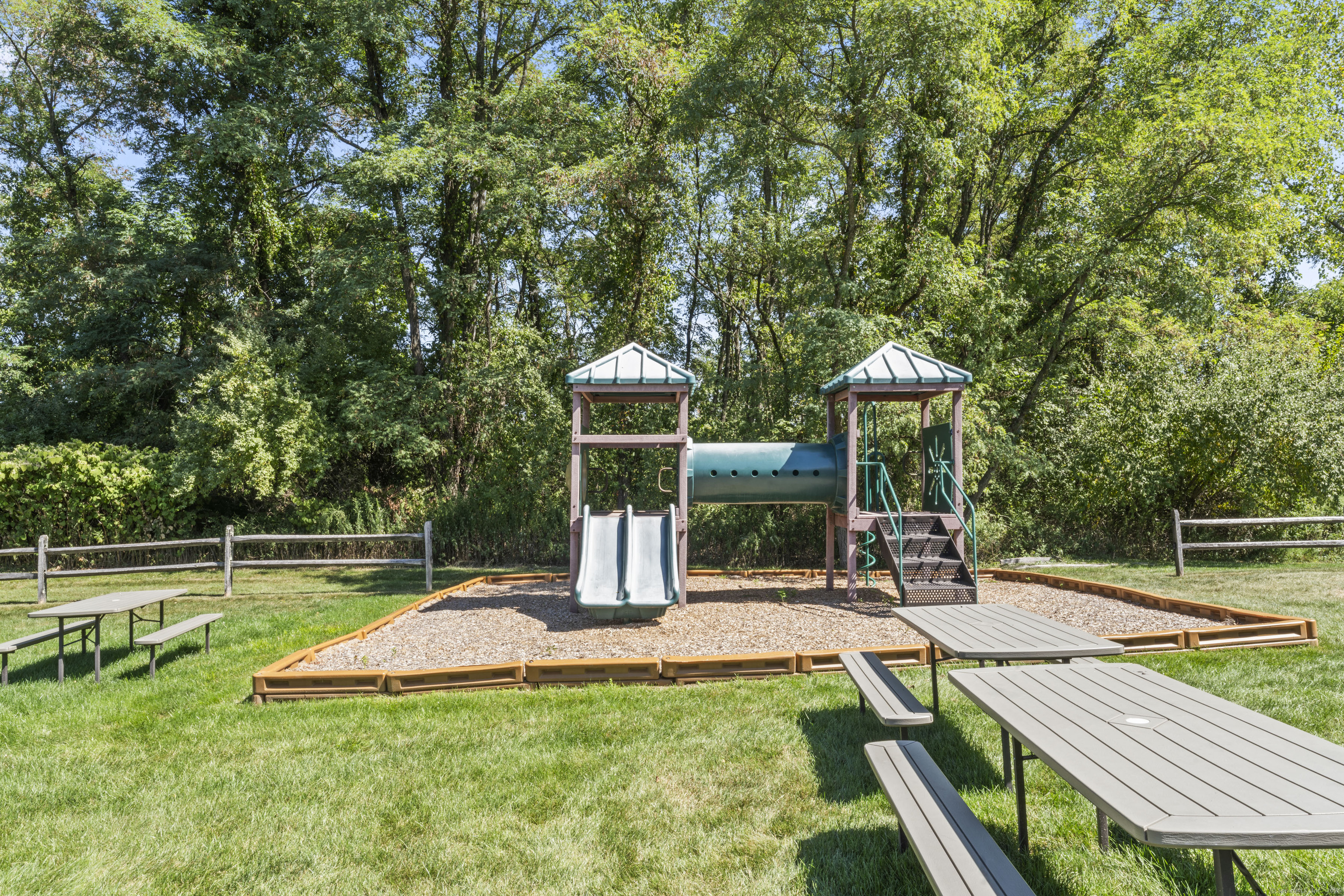 601 Larson Drive 601