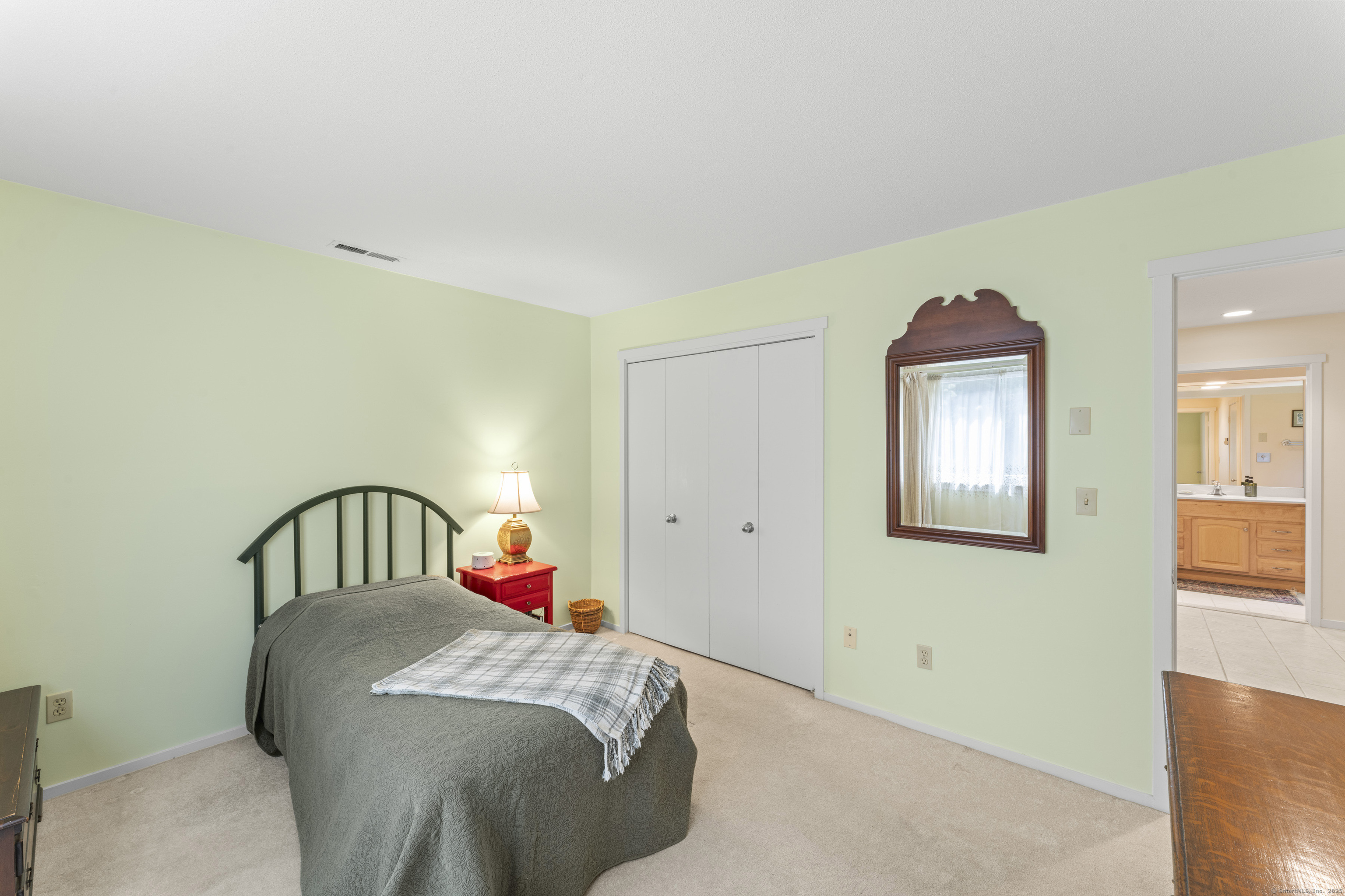 515 Heritage Village A