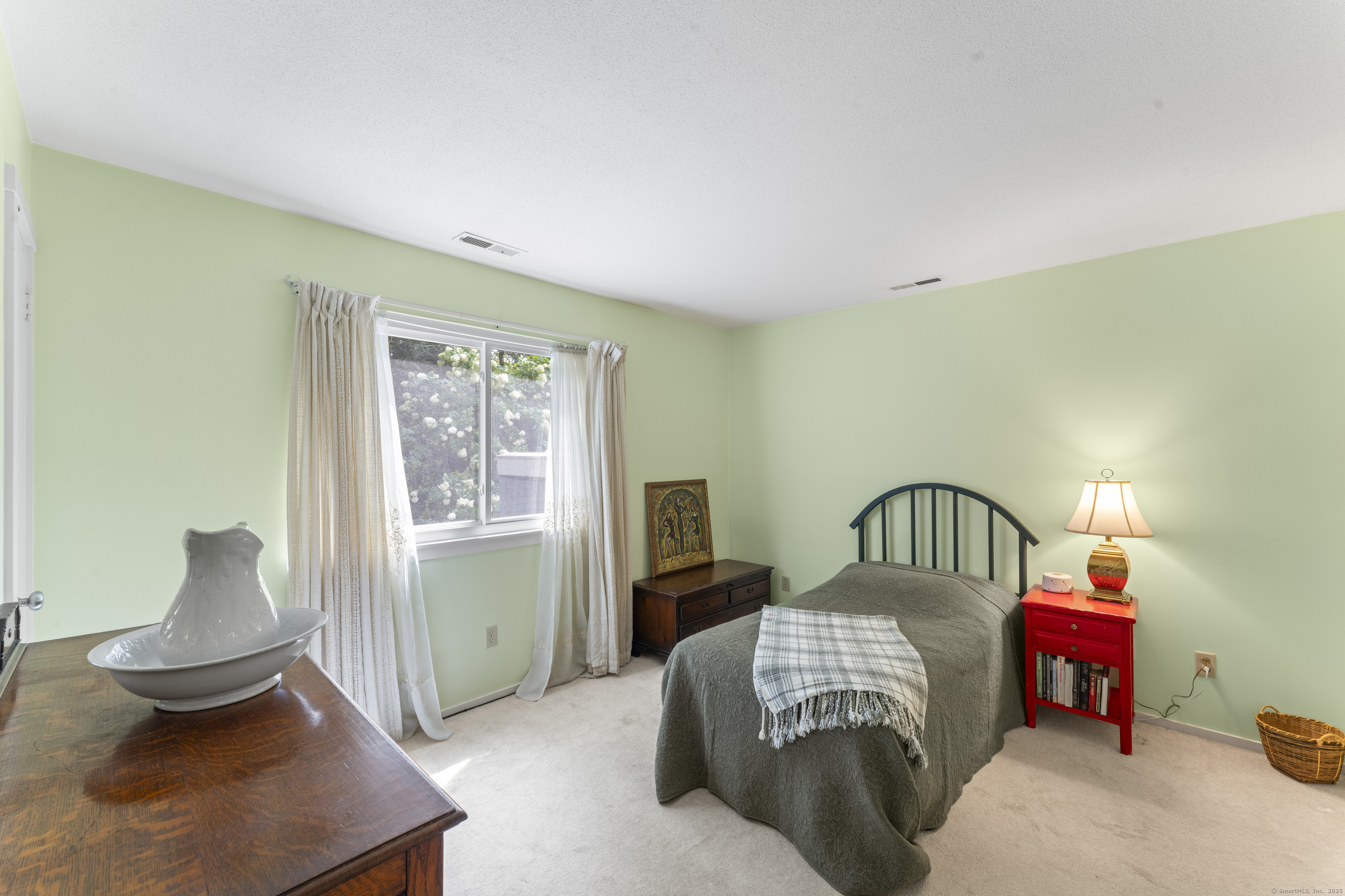 515 Heritage Village A