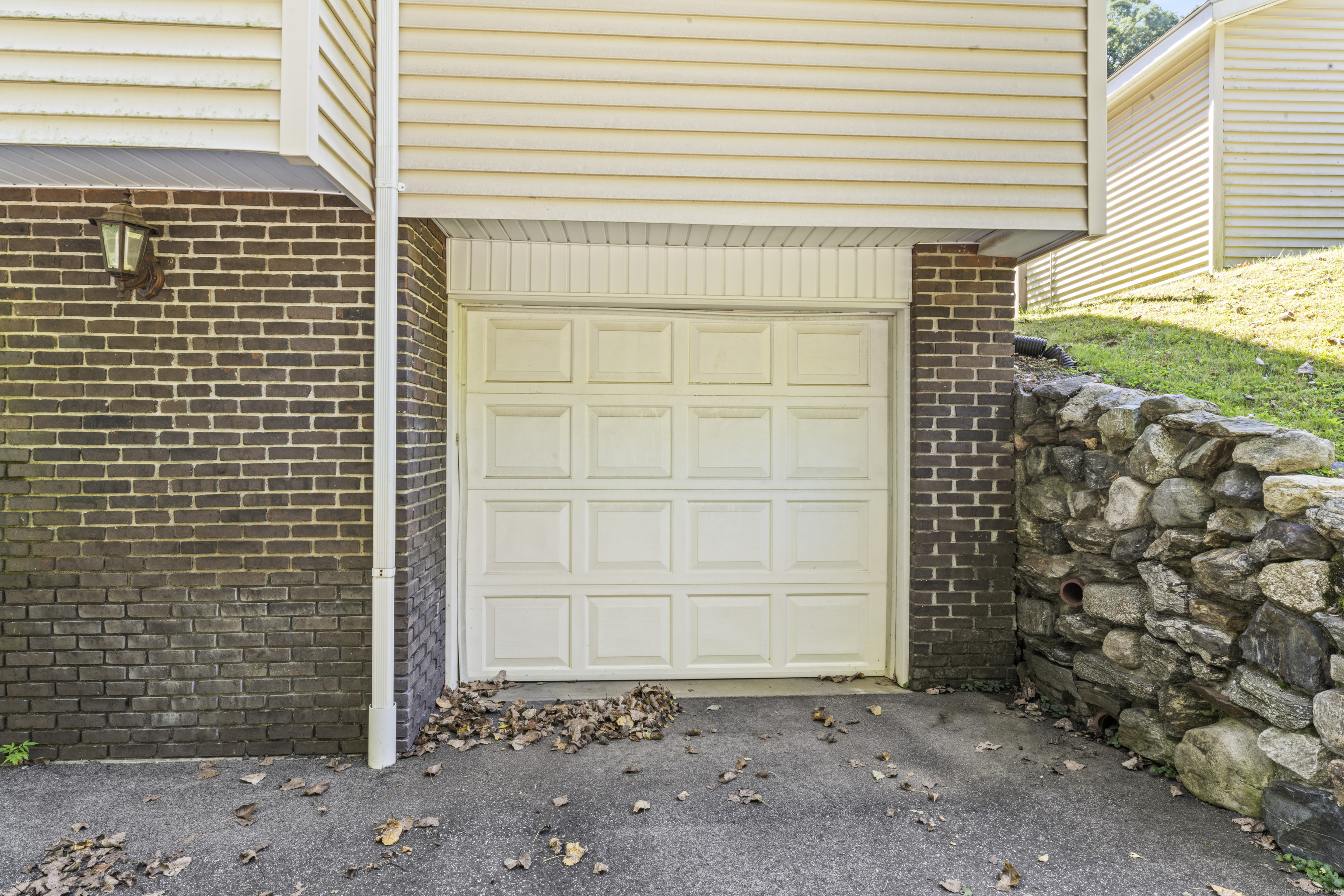 85 Chestnut Street APT G