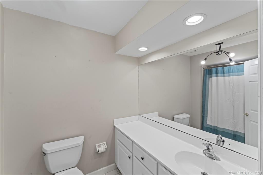 1 East Hayestown Road 47