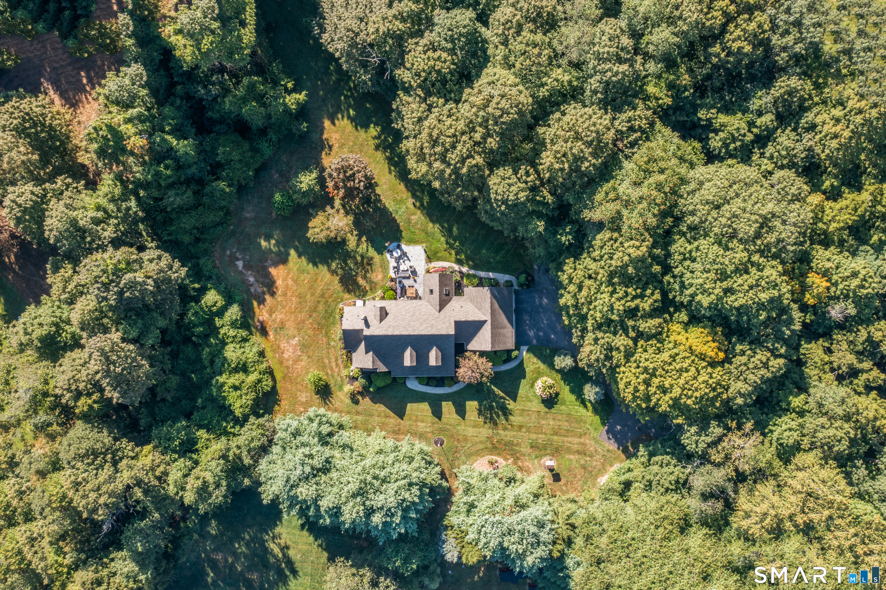 192 North Georges Hill Road