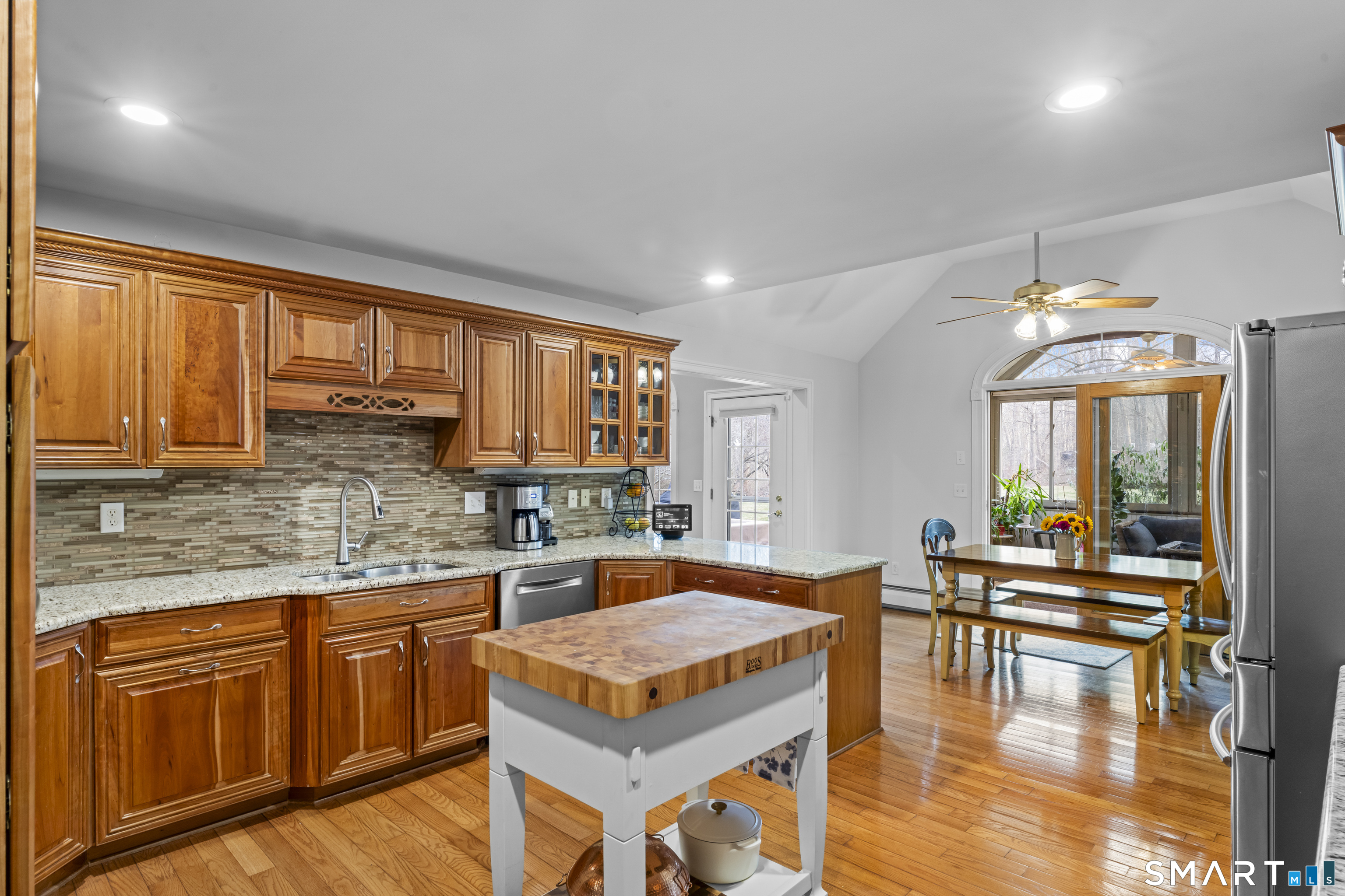 192 North Georges Hill Road