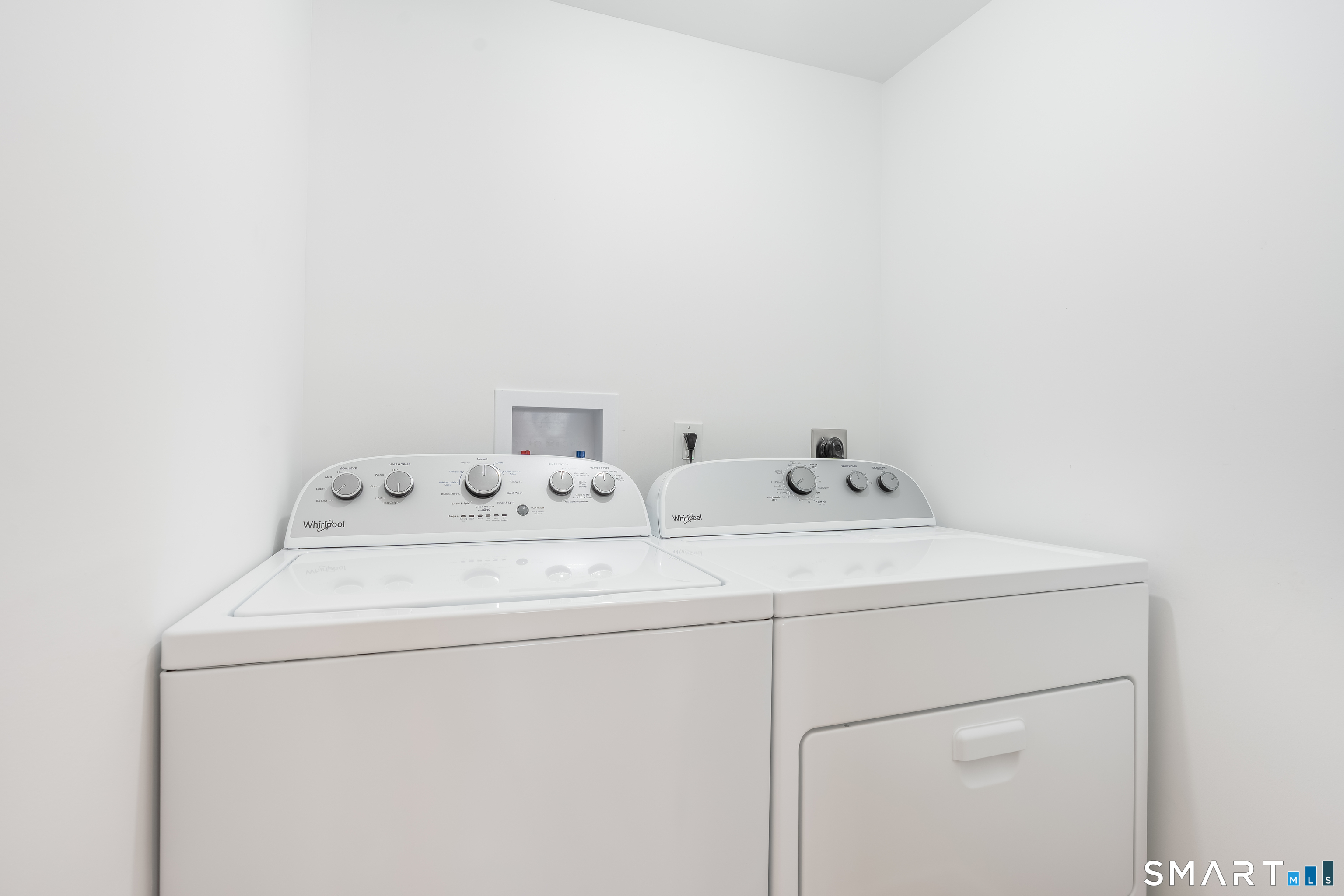 24 Pleasant Hill Road