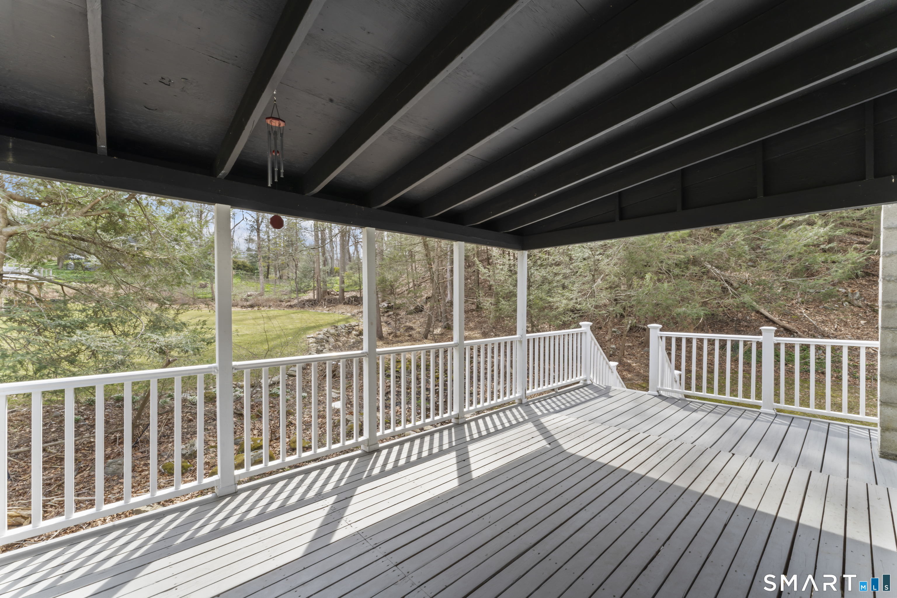 17 Valley Field Road South