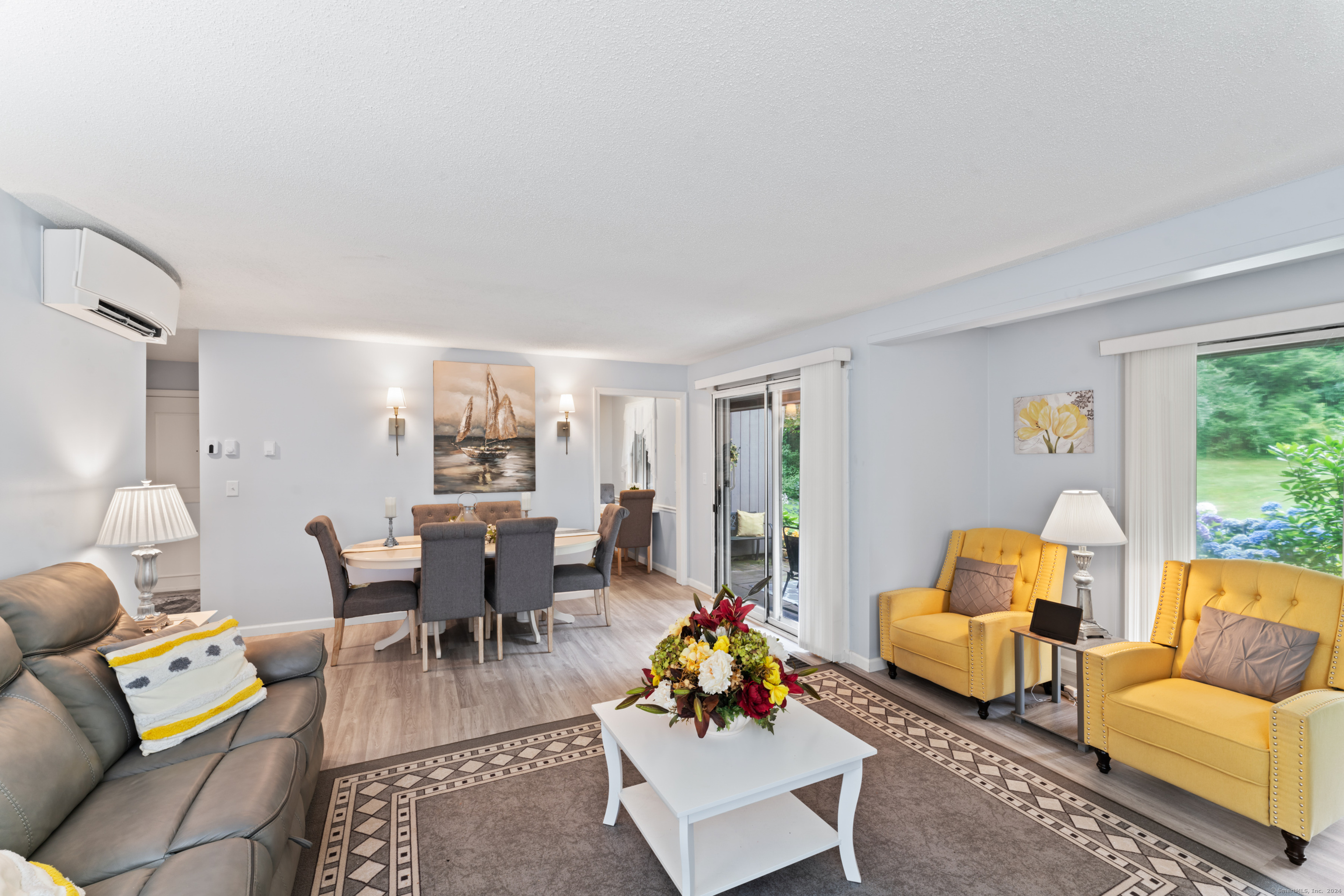 352 Heritage Village B