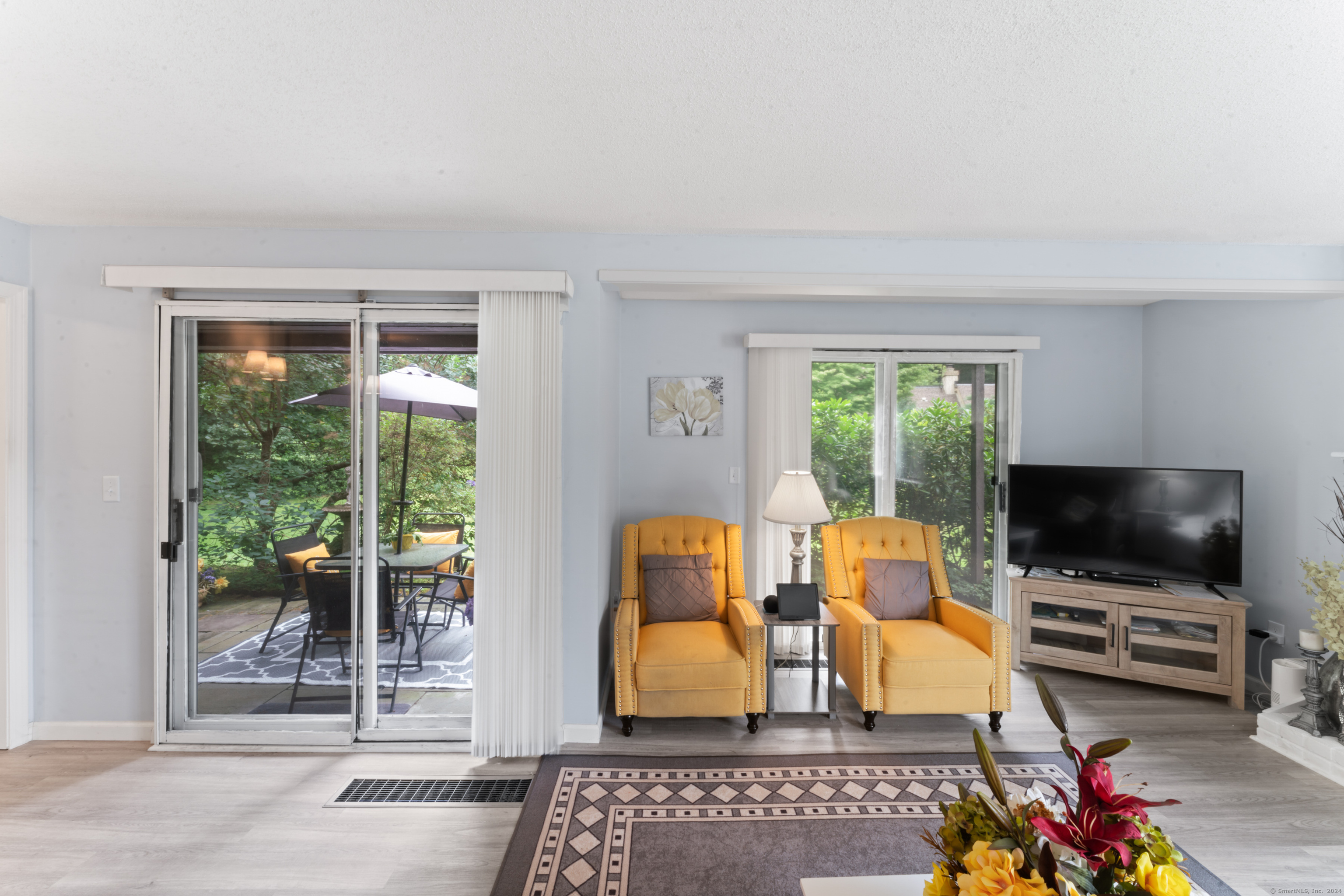 352 Heritage Village B